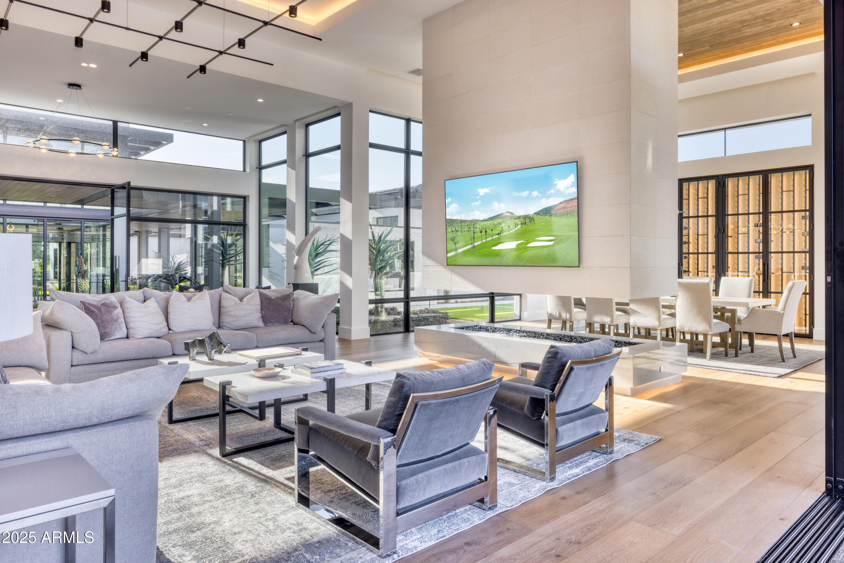5641 N Casa Blanca Drive