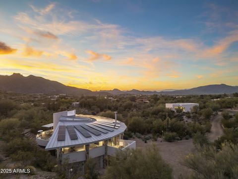 7915 E PRIMROSE Path Carefree AZ 85377