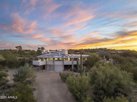 7915 E PRIMROSE Path Carefree AZ 85377