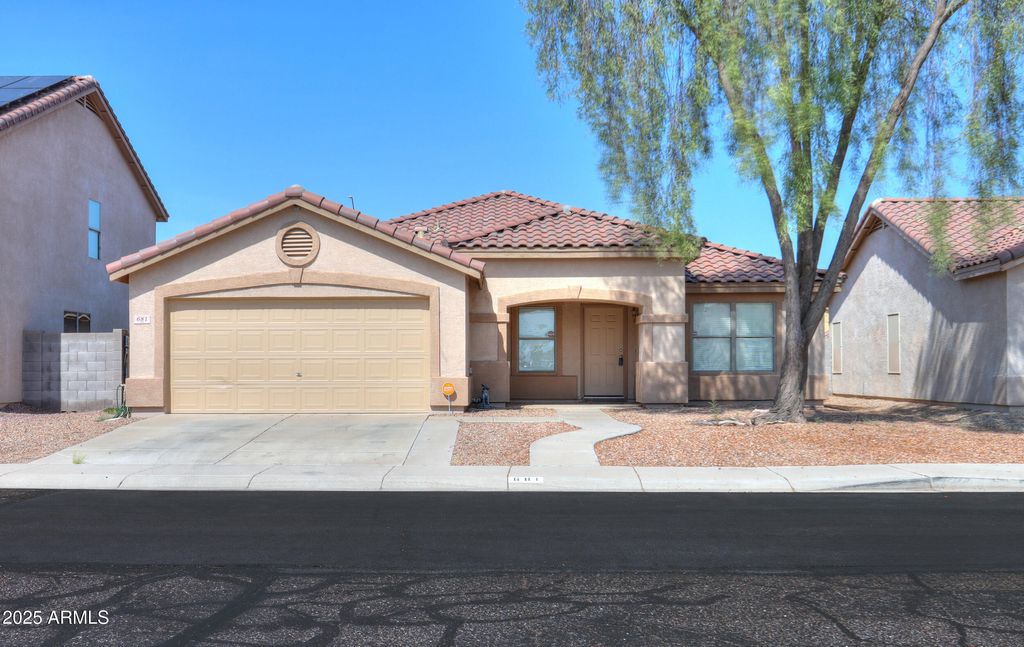 Photo of 681 W Racine Loop, Casa Grande, AZ 85122 (MLS # 6921015)