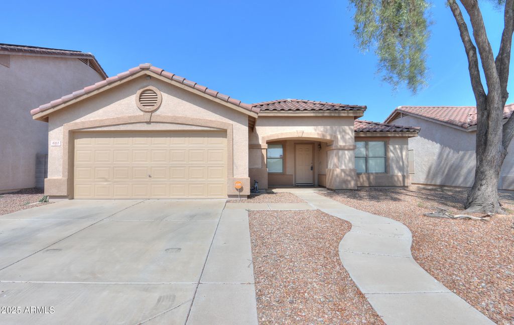 Photo of 681 W Racine Loop, Casa Grande, AZ 85122 (MLS # 6921015)