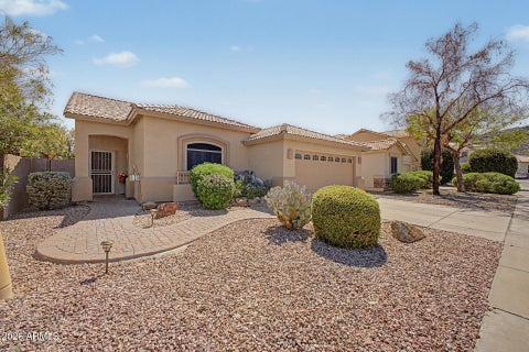Photo of 8023 S 27th Way, Phoenix, AZ 85042 (MLS # 7076043)