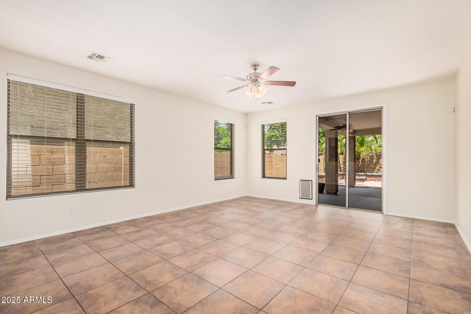 11826 W VILLA HERMOSA Lane