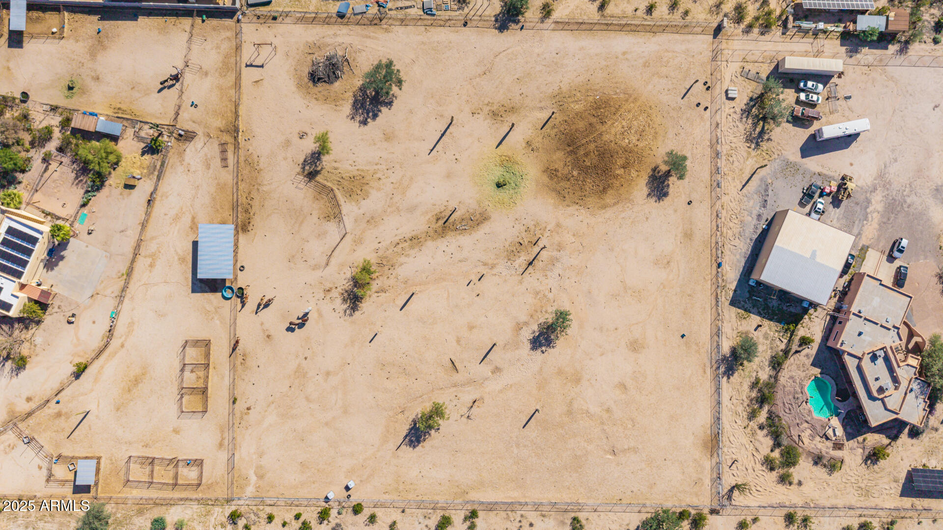 Homes for Sale in Queen Creek Arizona 4 0 N Fantail Trail 2