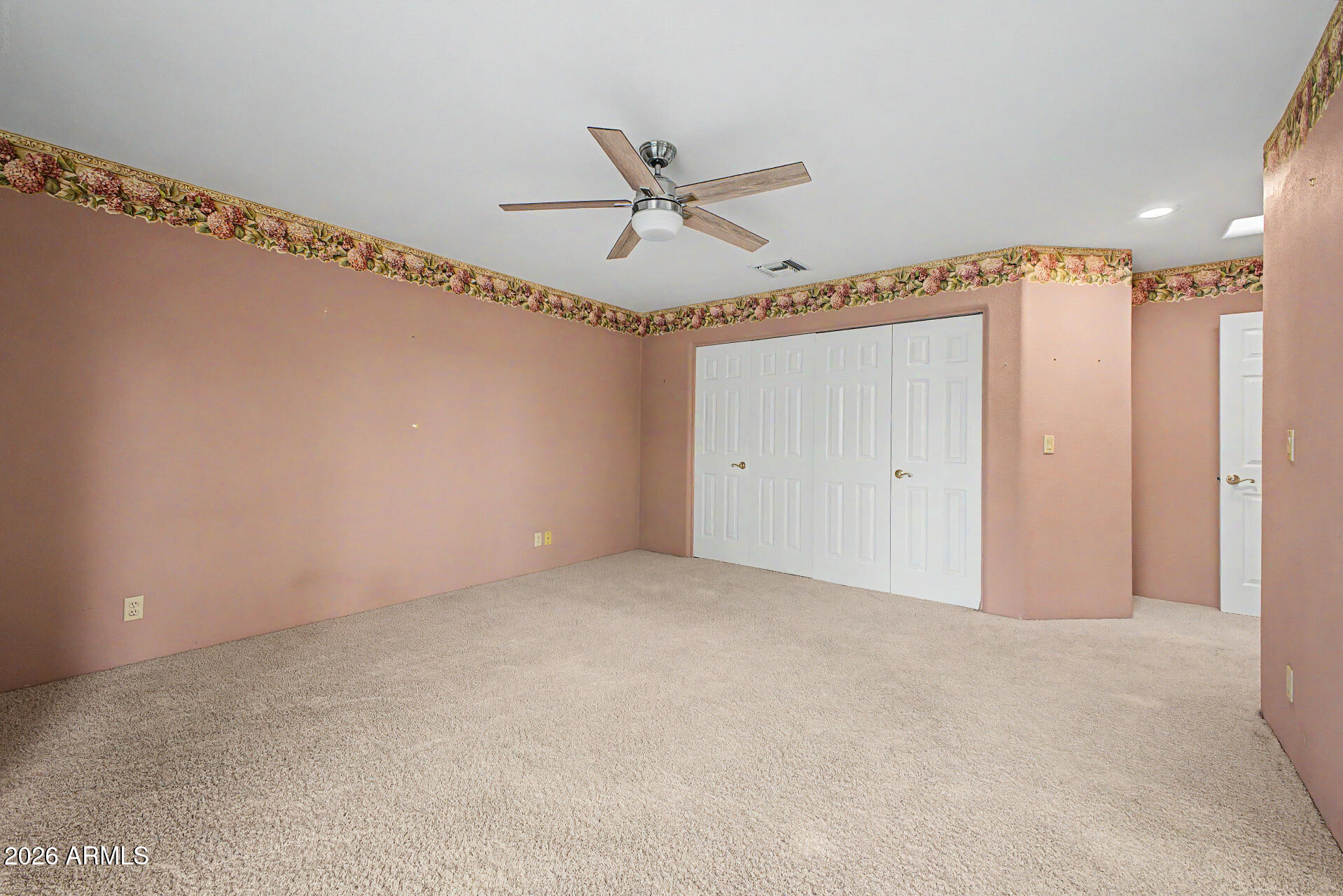 CAREFREE TOO - Residential