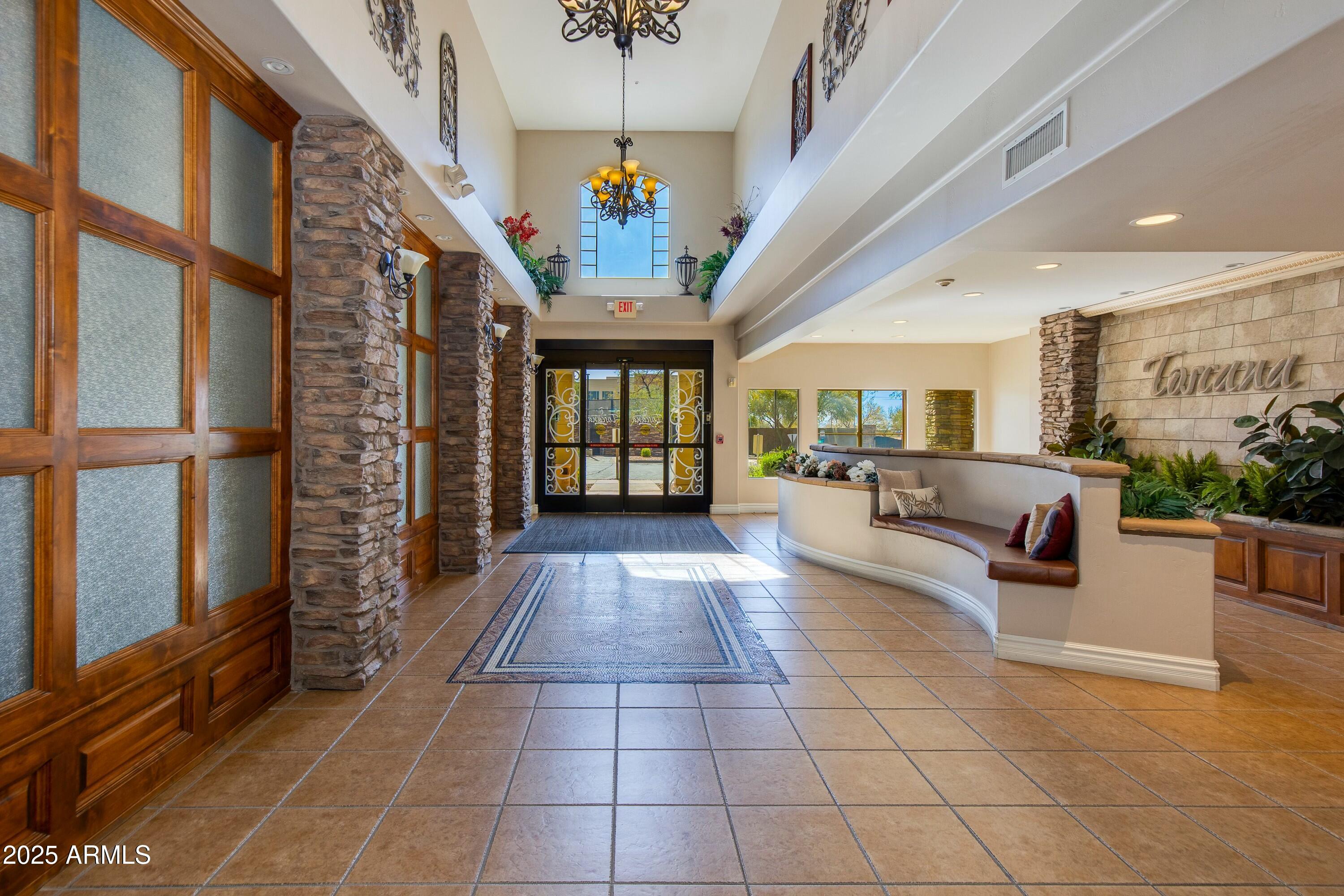 5350 E DEER VALLEY Drive 4408