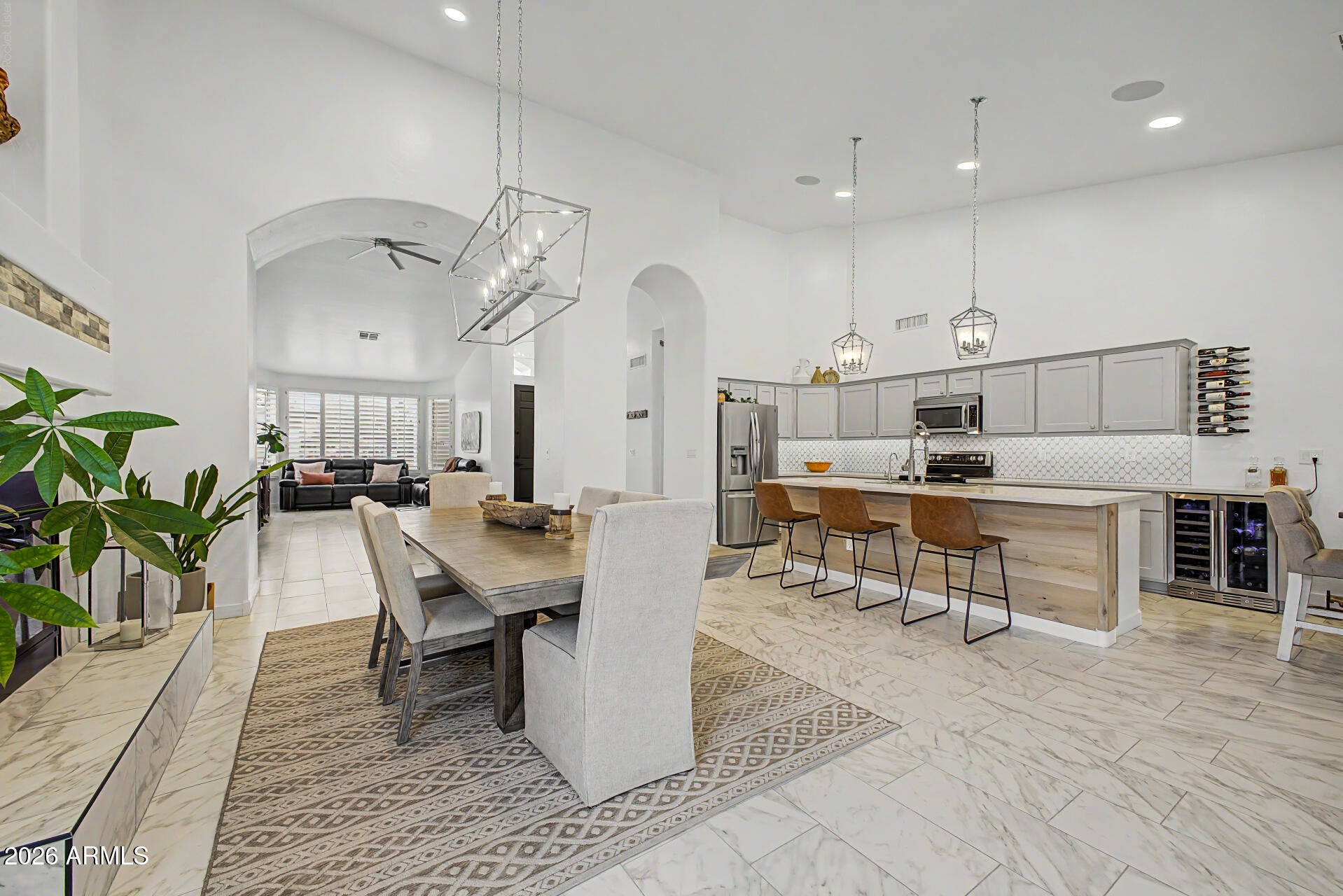 Properties 2 3105 E Hiddenview Drive
