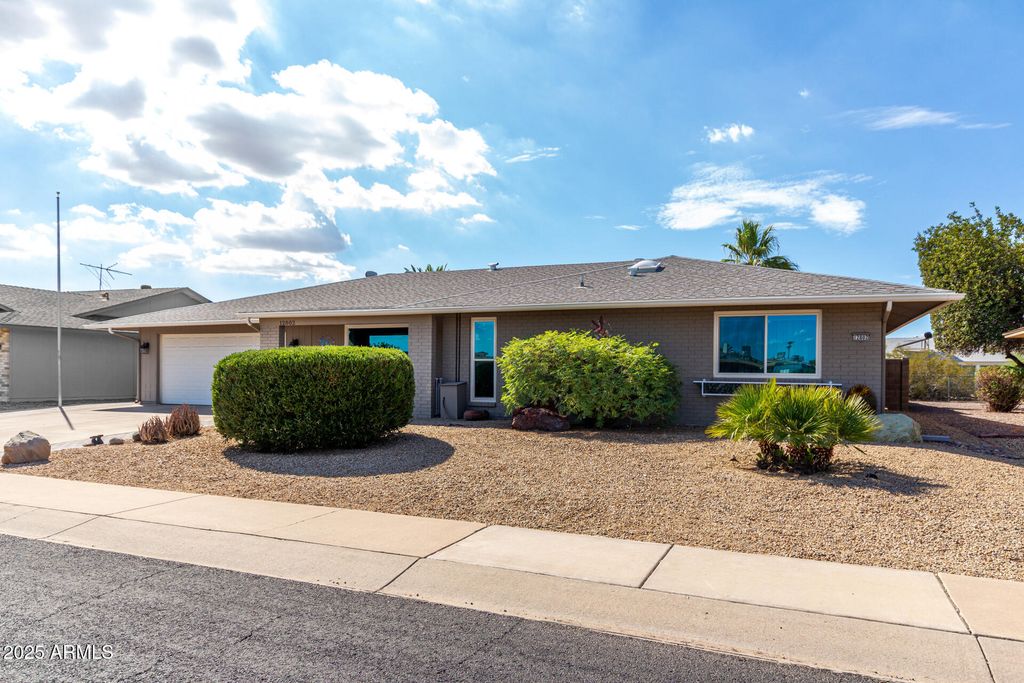 Photo of 12802 N Blue Ridge Drive, Sun City, AZ 85351 (MLS # 6917230)