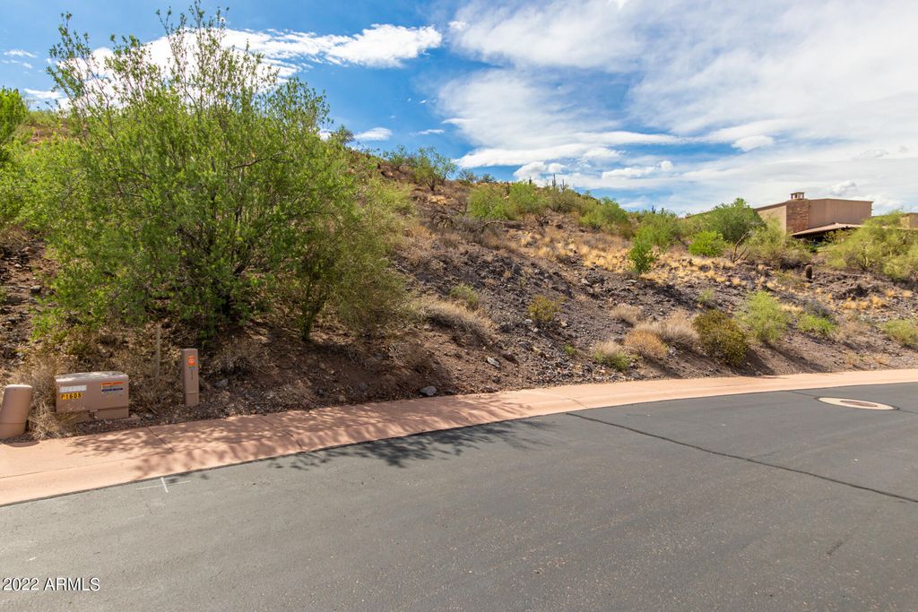 Photo of 9130 N Lava Bluff Trail #14, Fountain Hills, AZ 85268 (MLS # 6452876)