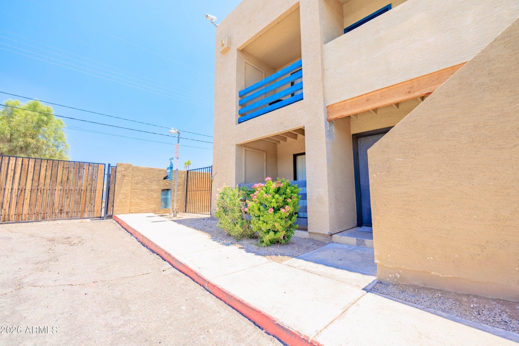 Photo of 1241 N 48th Street #116, Phoenix, AZ 85008 (MLS # 7074211)