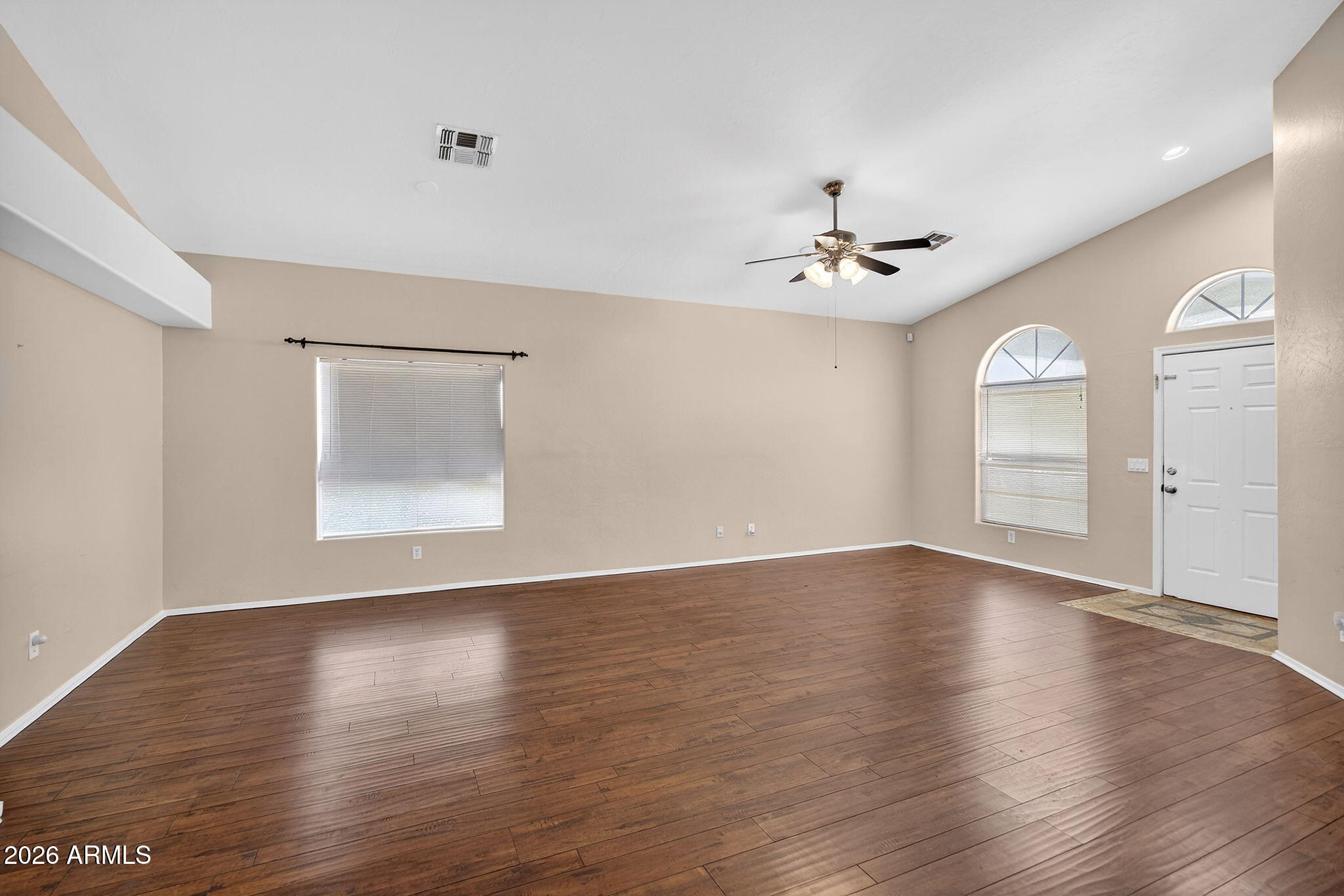 2925 E BLANCHE Drive