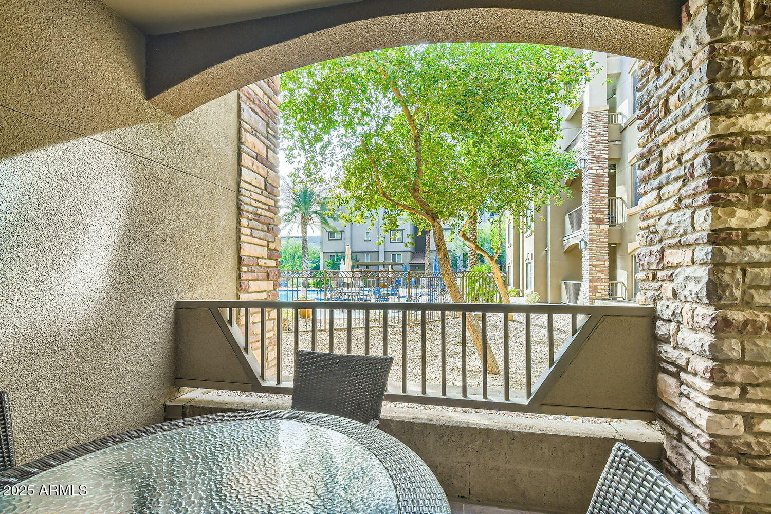 5450 E DEER VALLEY Drive 1180