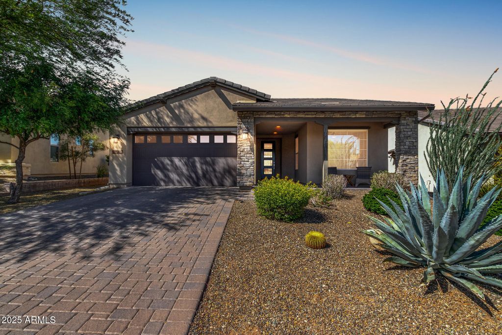 Photo of 18076 E Vista Desierto, Rio Verde, AZ 85263 (MLS # 6868839)