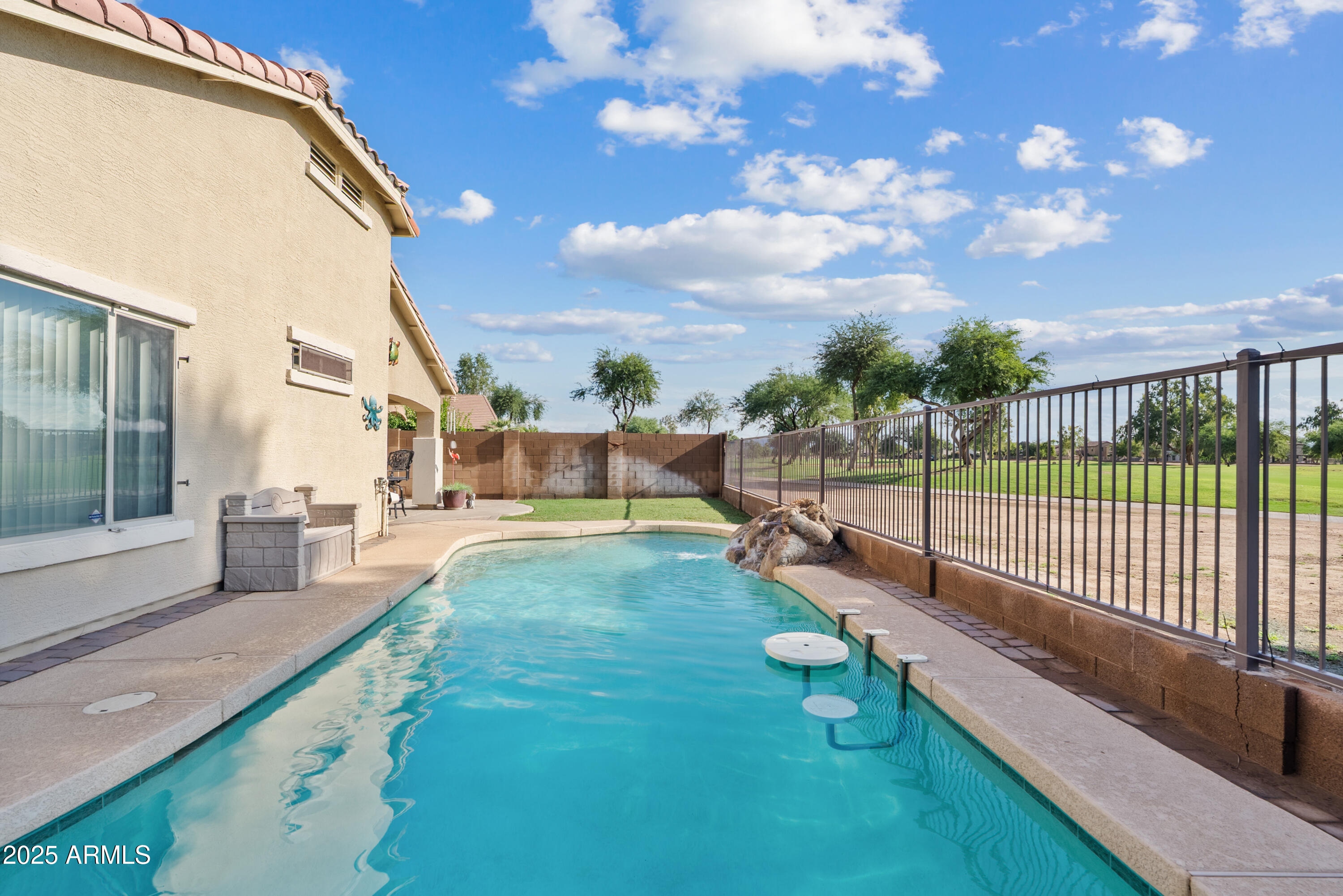 23025 S 215TH Street