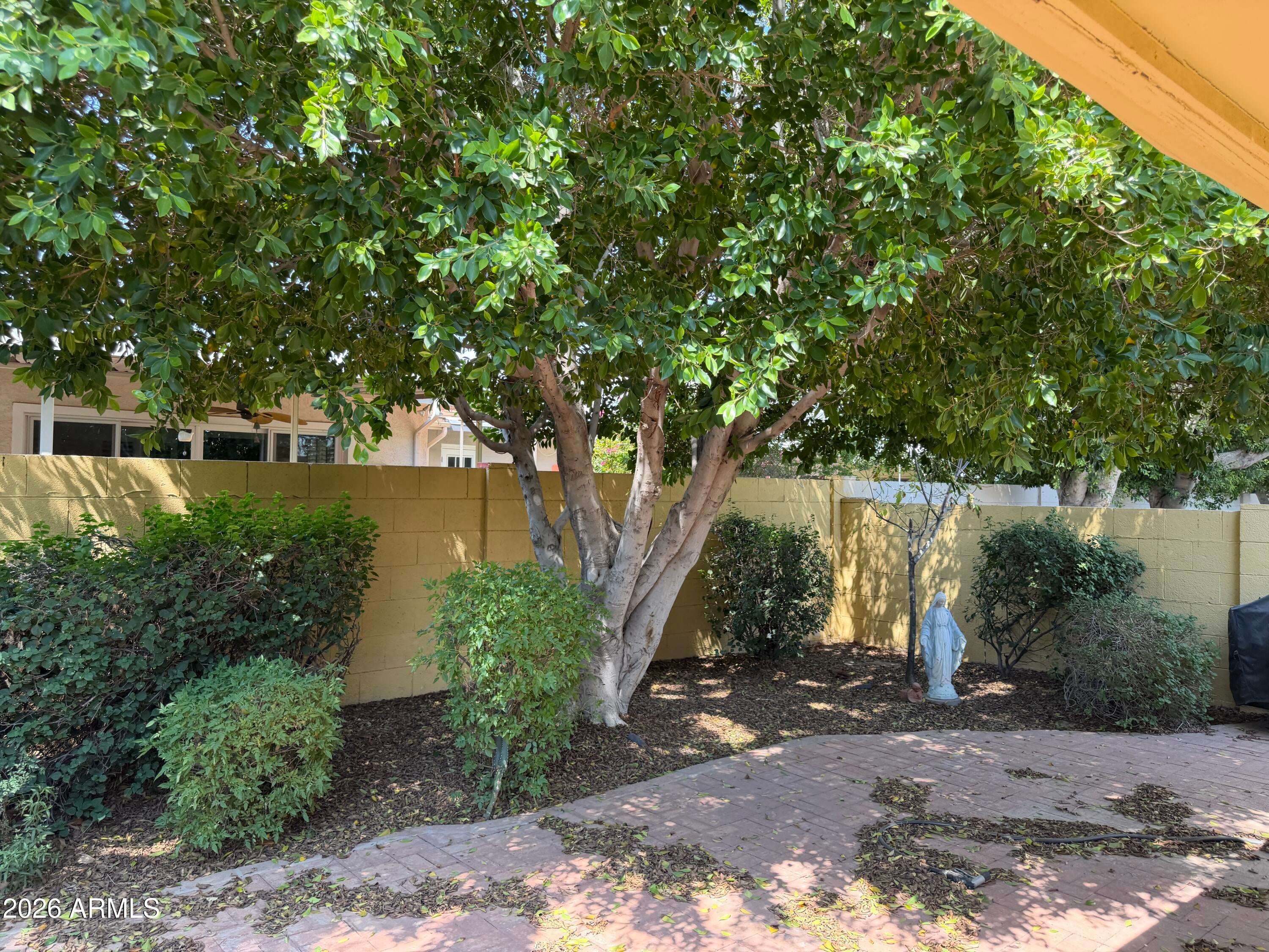 7738 E Northland Drive