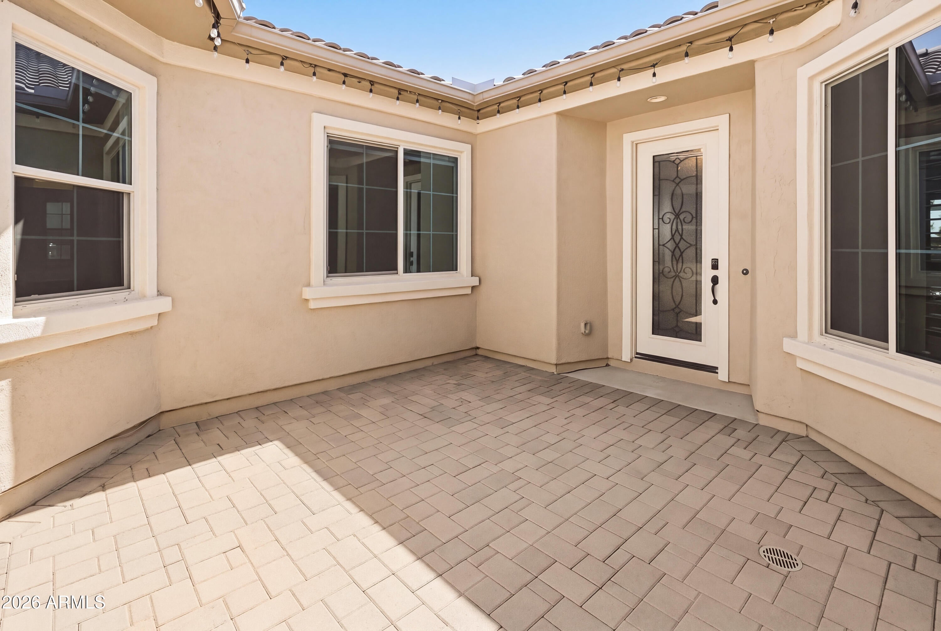 27587 W YUKON Drive