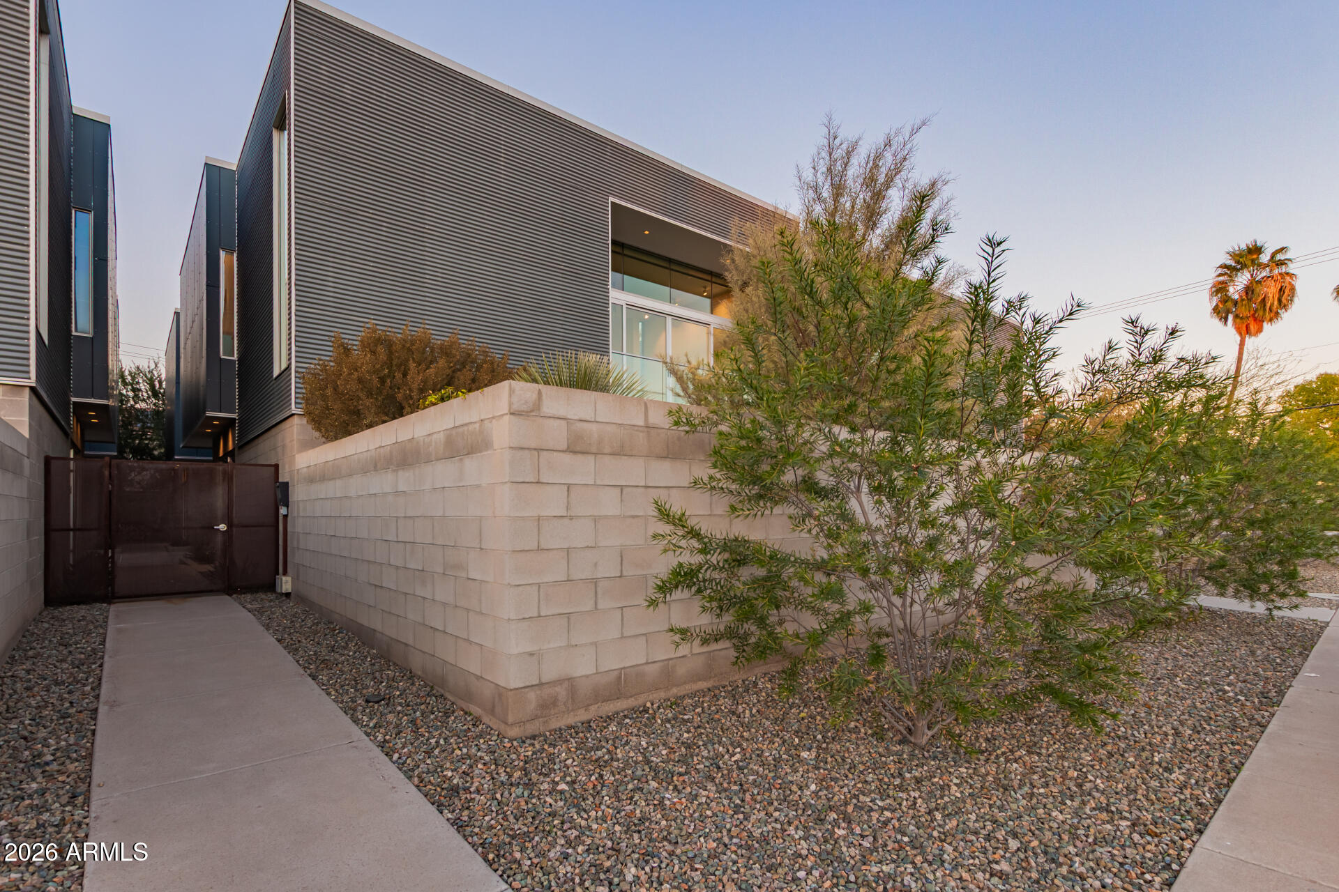 4410 N 27TH Street 7