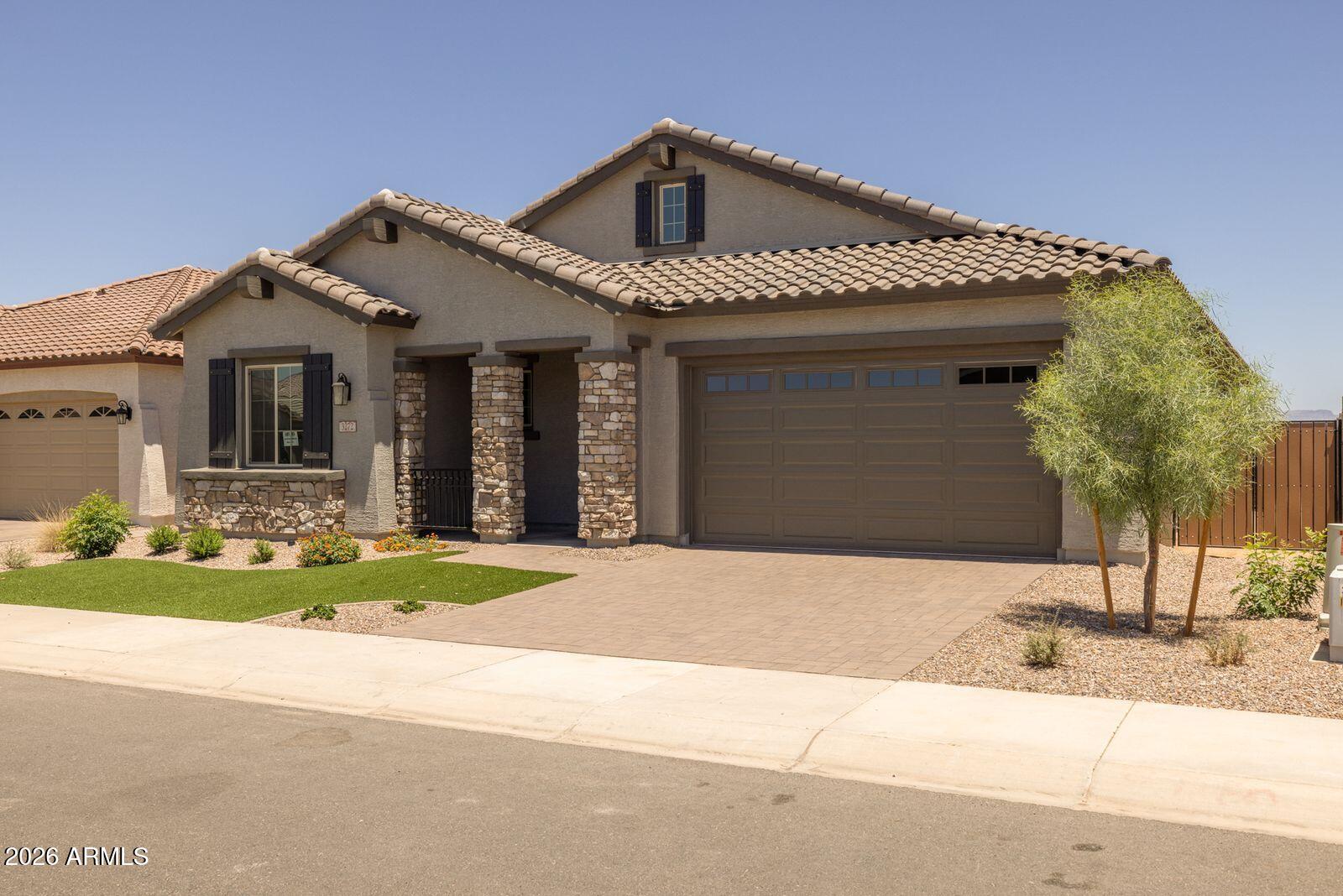 3272 W Santa Rosa Road