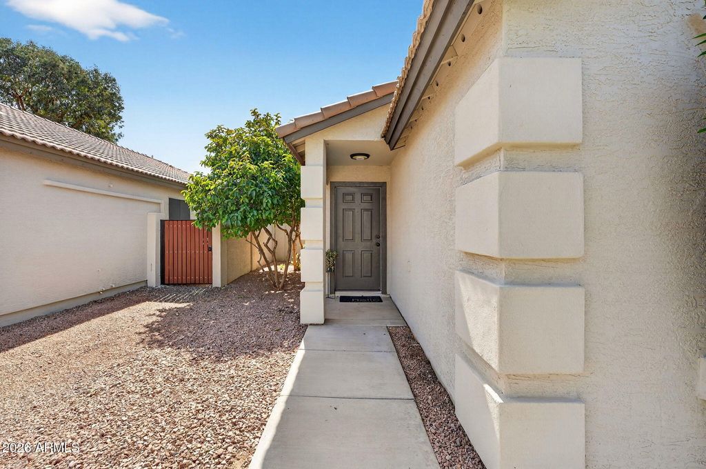 Photo of 1365 W Vaughn Avenue W, Gilbert, AZ 85233 (MLS # 6990570)