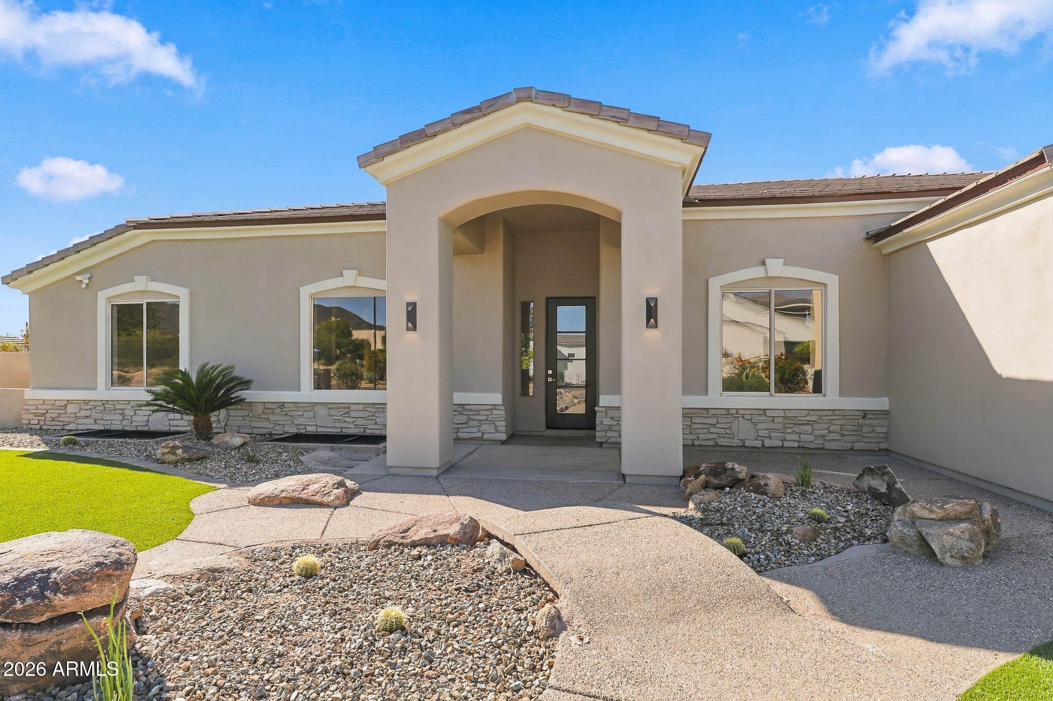 7829 E PLYMOUTH Drive