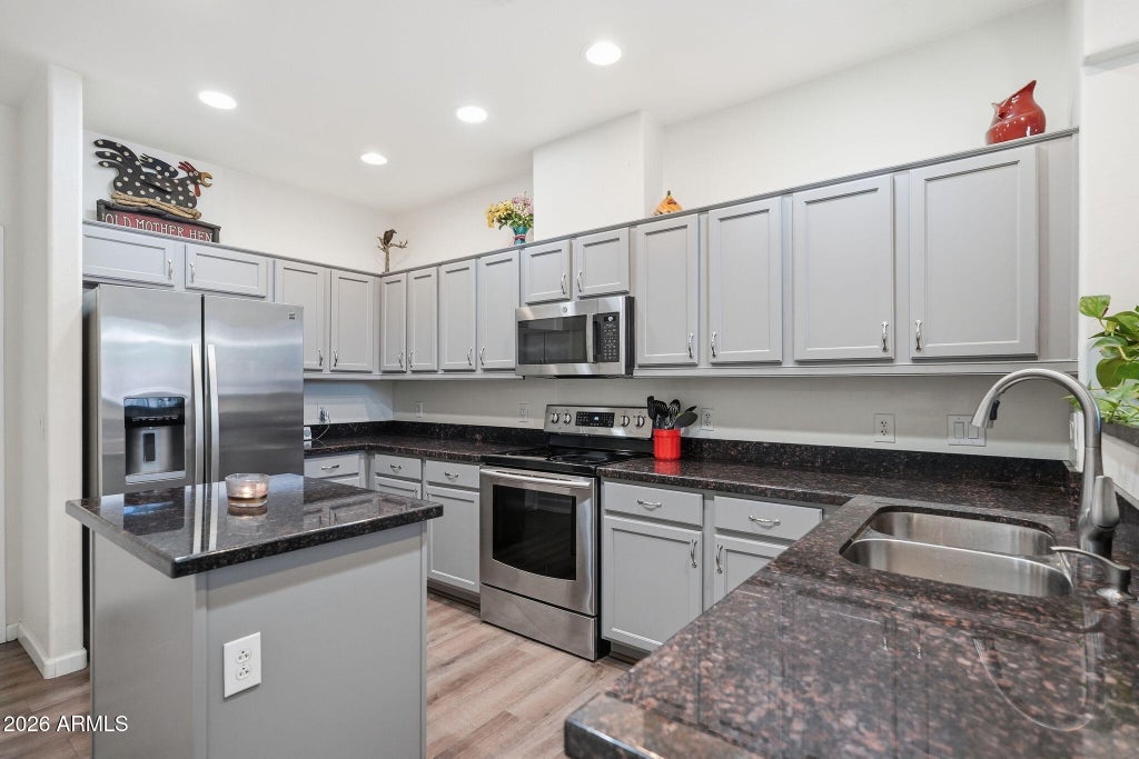 Photo of 42424 N Gavilan Peak Parkway #28102, Anthem, AZ 85086 (MLS # 7000021)
