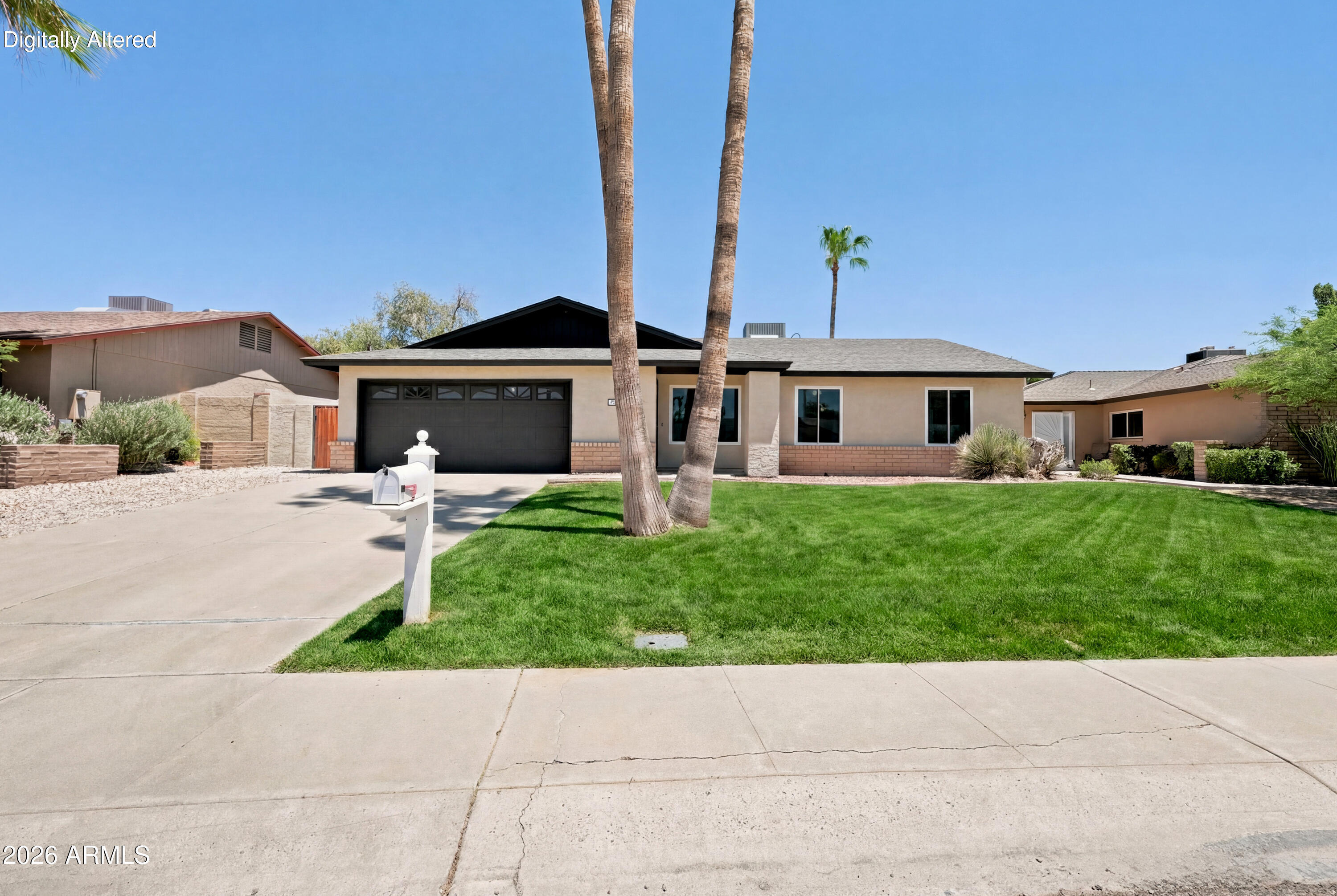 4638 E LA PUENTE Avenue