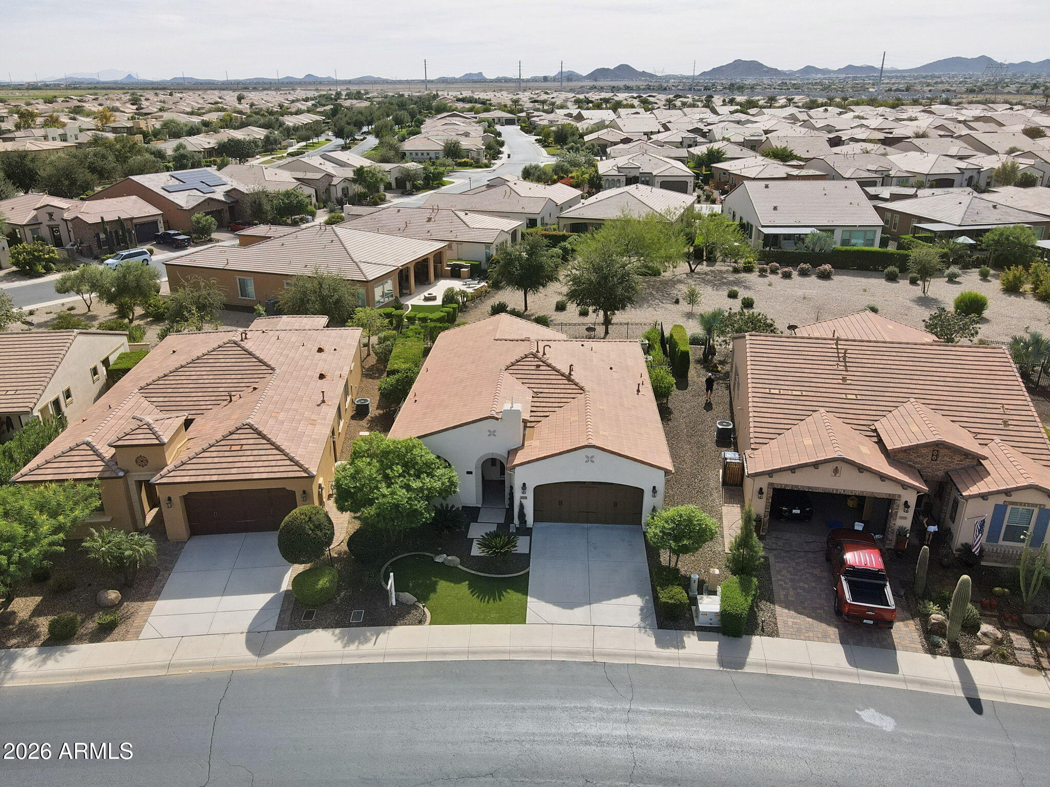 36102 N STONEWARE Drive