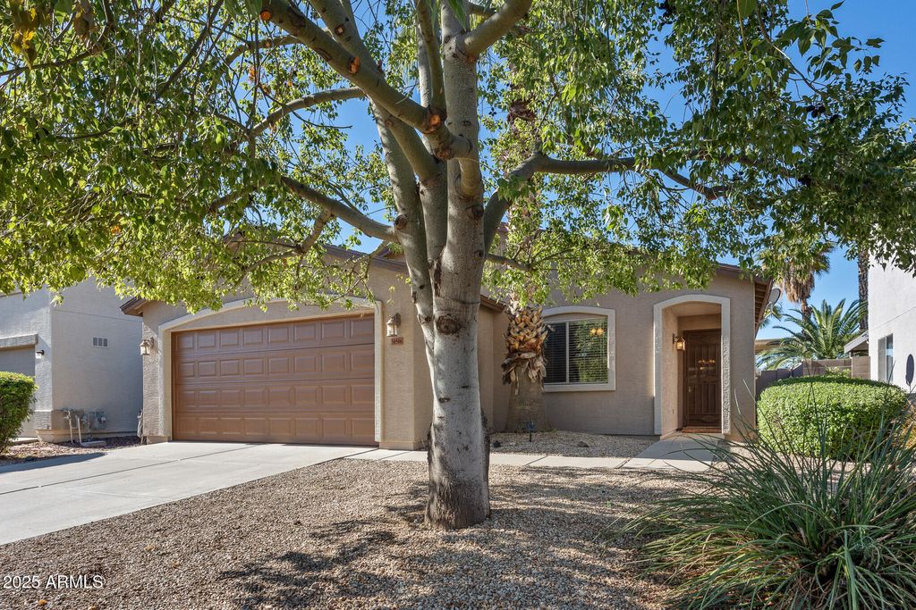 Photo of 30506 N Appalachian Trail, San Tan Valley, AZ 85143 (MLS # 6952504)