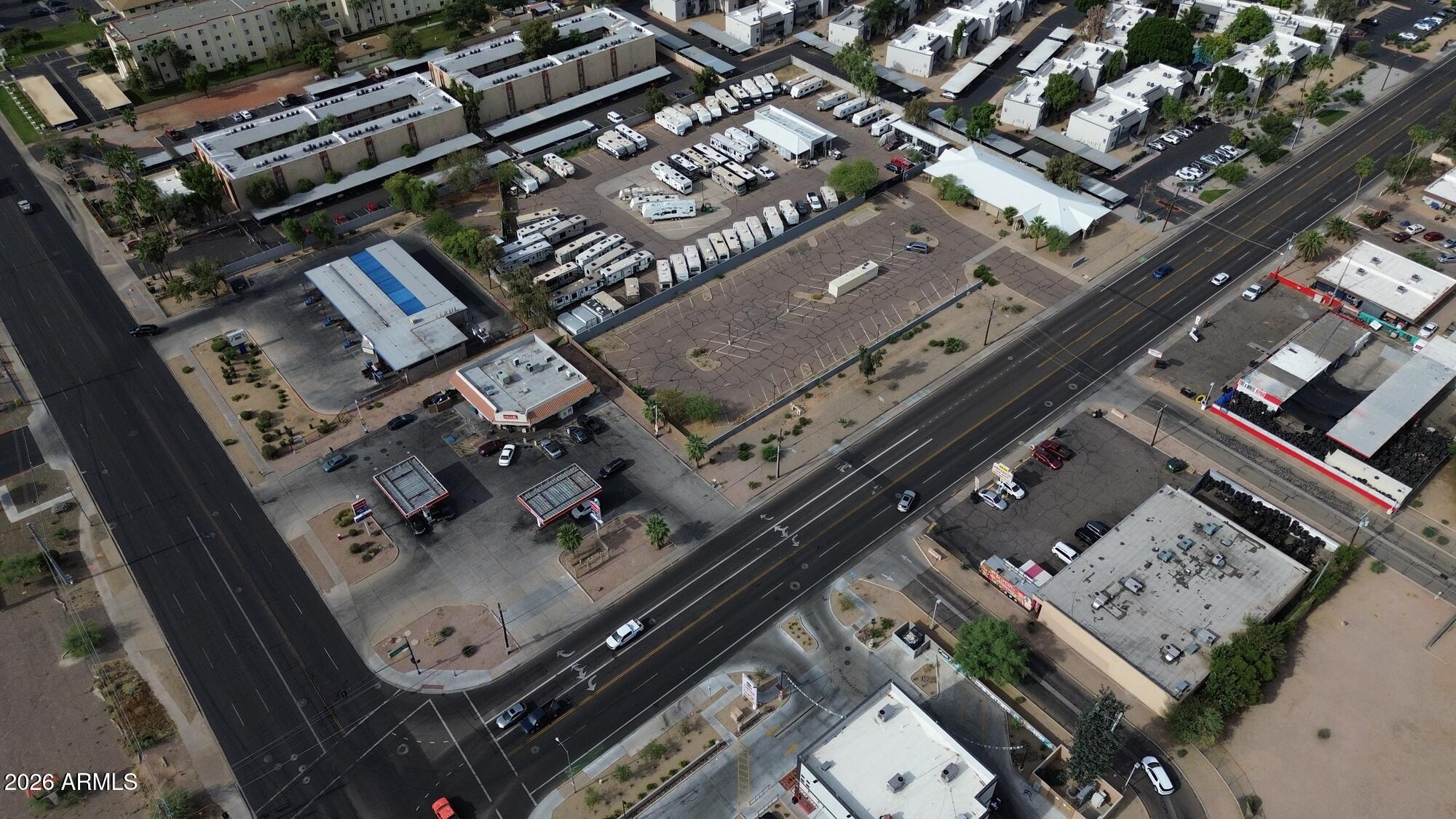 1939 W Cactus Road