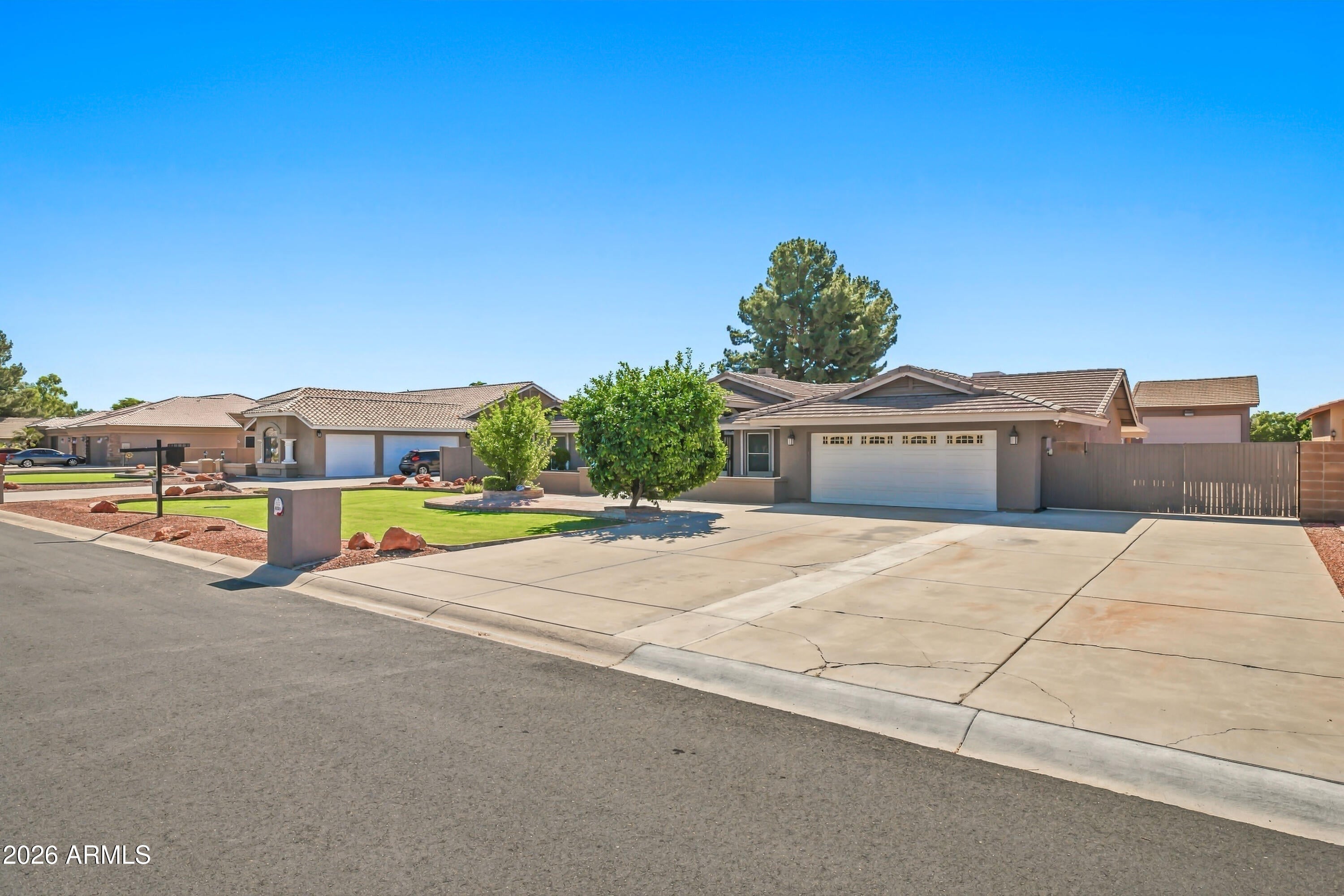 8621 W Via Montoya Drive