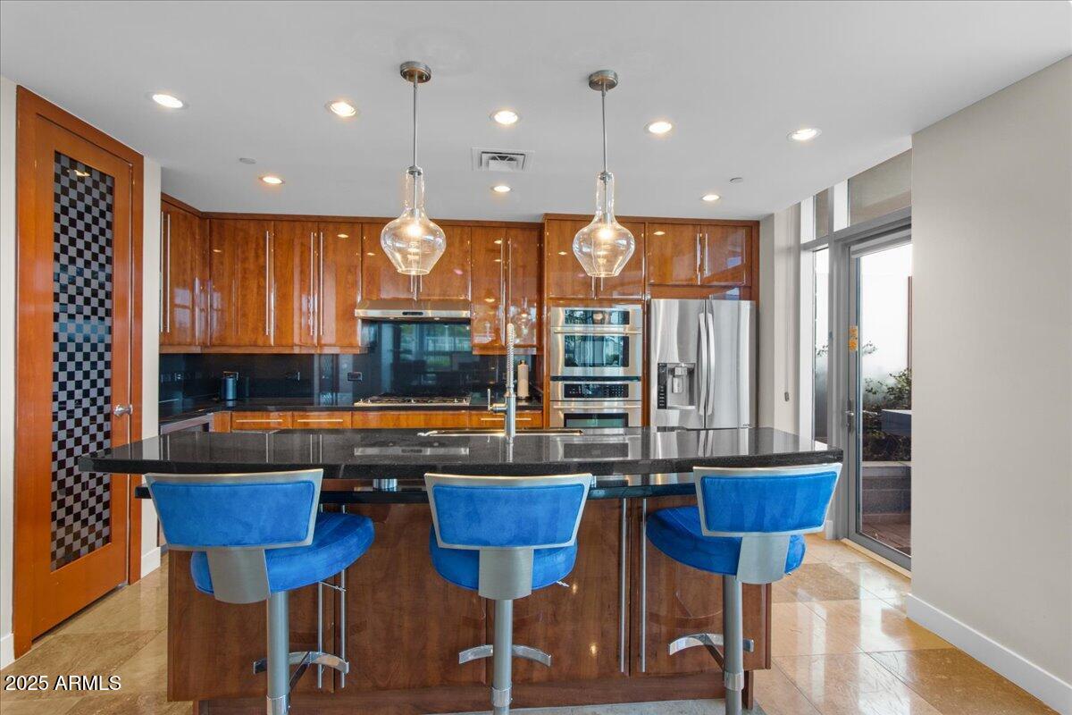 120 E RIO SALADO Parkway E 102