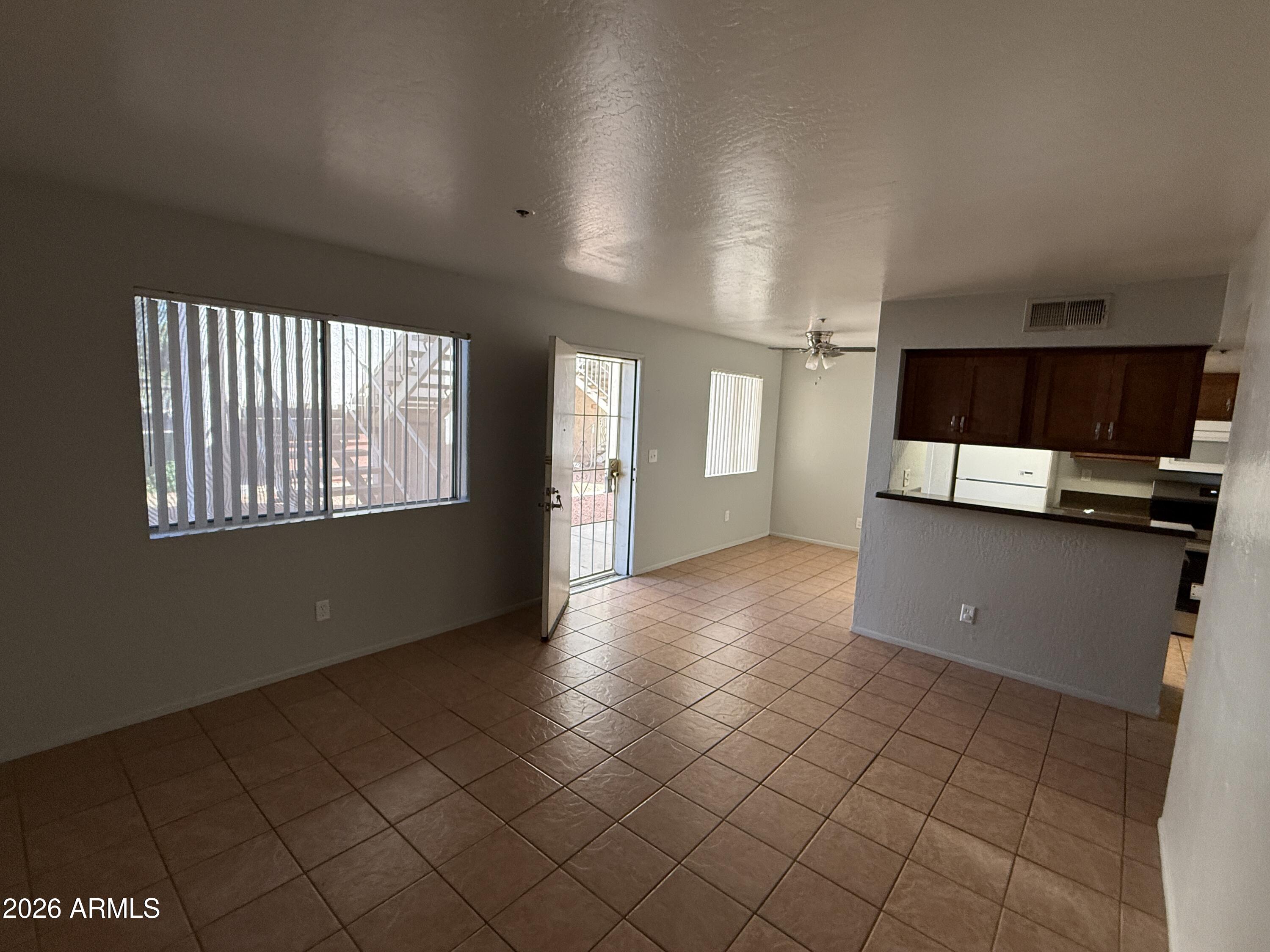 CLIFFS CONDOMINIUM - Residential