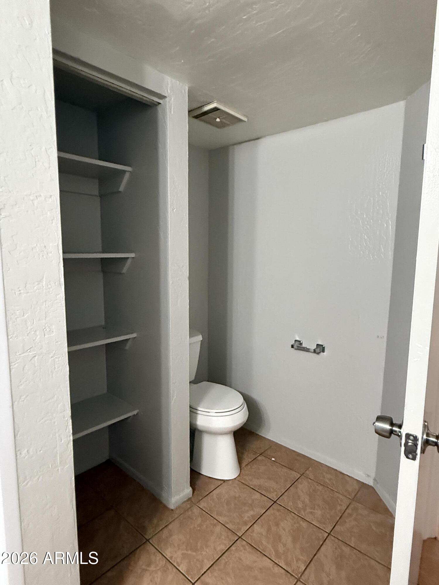 CLIFFS CONDOMINIUM - Residential