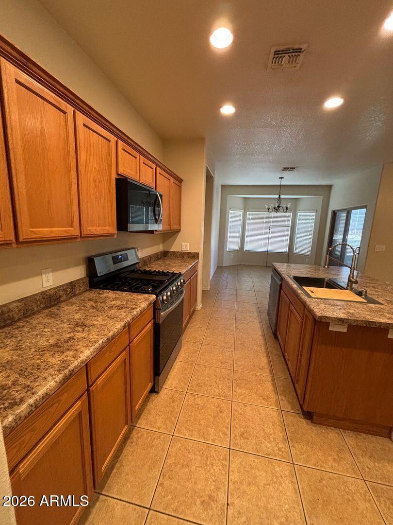 5484 CANTERIA Court