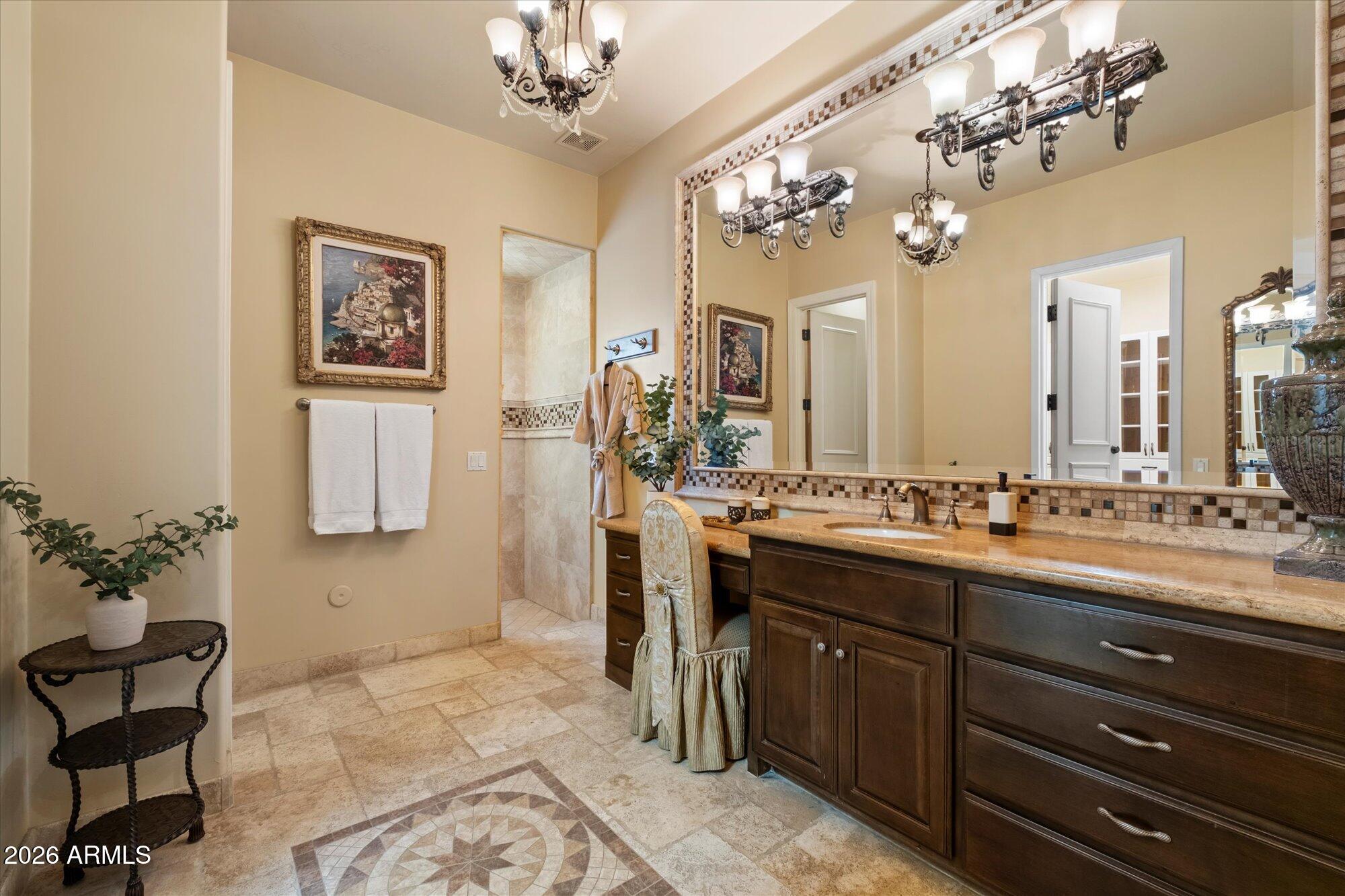 Paradise Valley, Arizona, 85253, United States, 8 Bedrooms Bedrooms, ,10 BathroomsBathrooms,Residential,Active,2017867