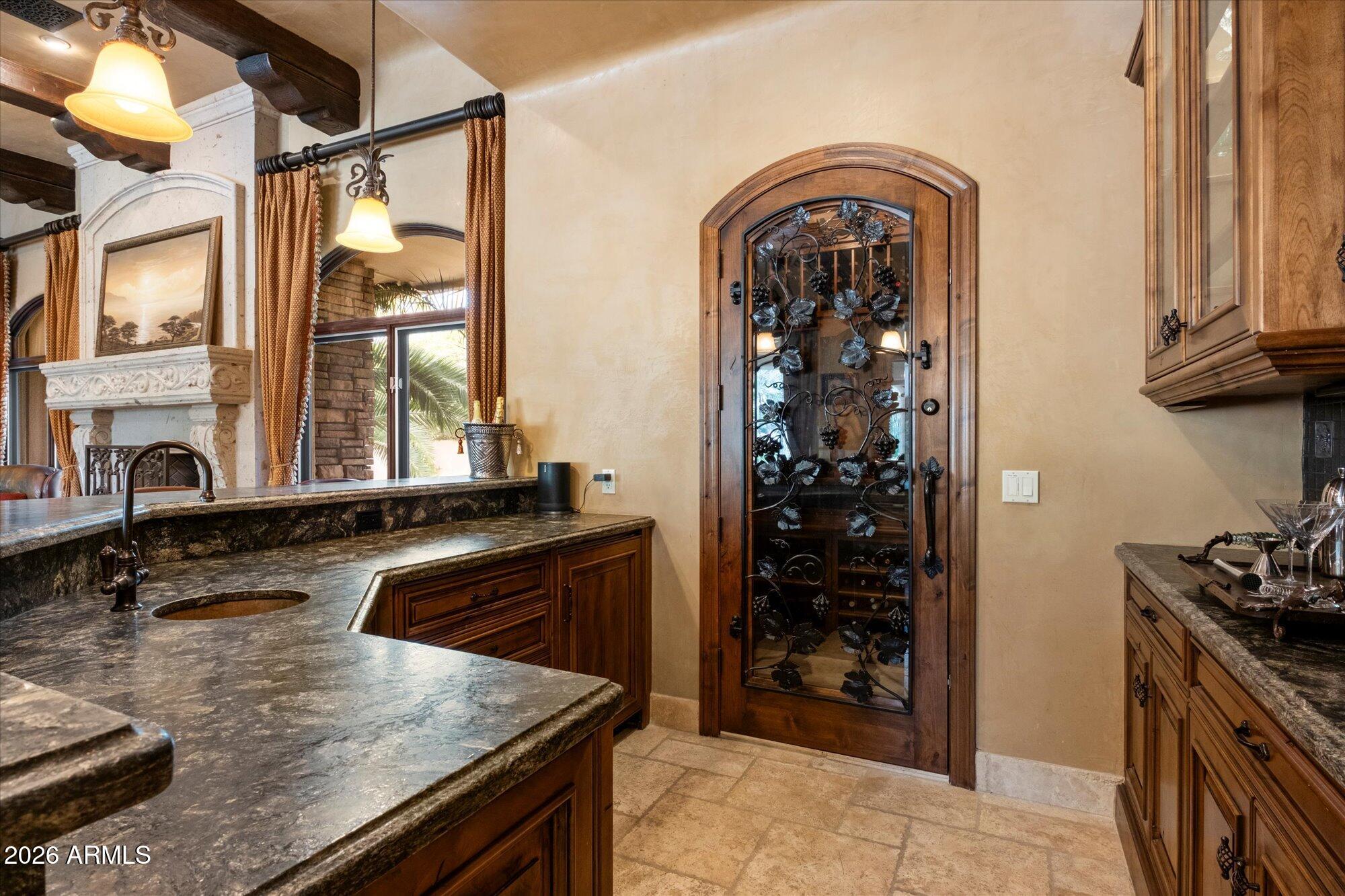 Paradise Valley, Arizona, 85253, United States, 8 Bedrooms Bedrooms, ,10 BathroomsBathrooms,Residential,Active,2017867