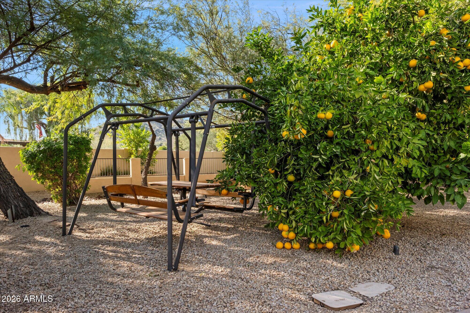 Paradise Valley, Arizona, 85253, United States, 8 Bedrooms Bedrooms, ,10 BathroomsBathrooms,Residential,Active,2017867