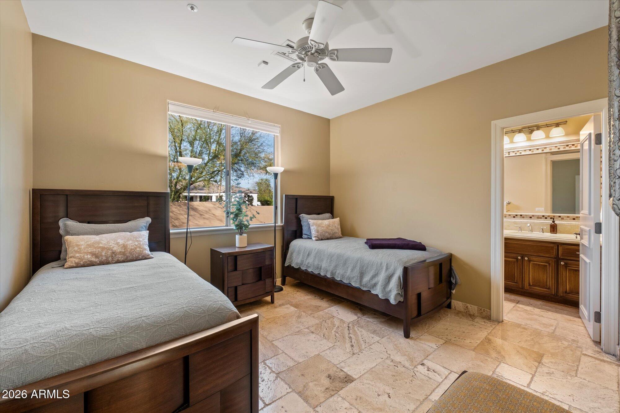 Paradise Valley, Arizona, 85253, United States, 8 Bedrooms Bedrooms, ,10 BathroomsBathrooms,Residential,Active,2017867