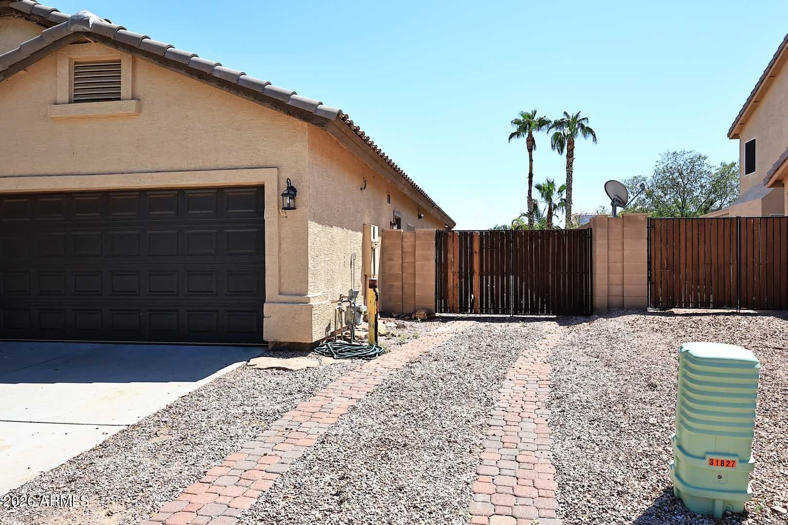 31849 N Red Rock Trail