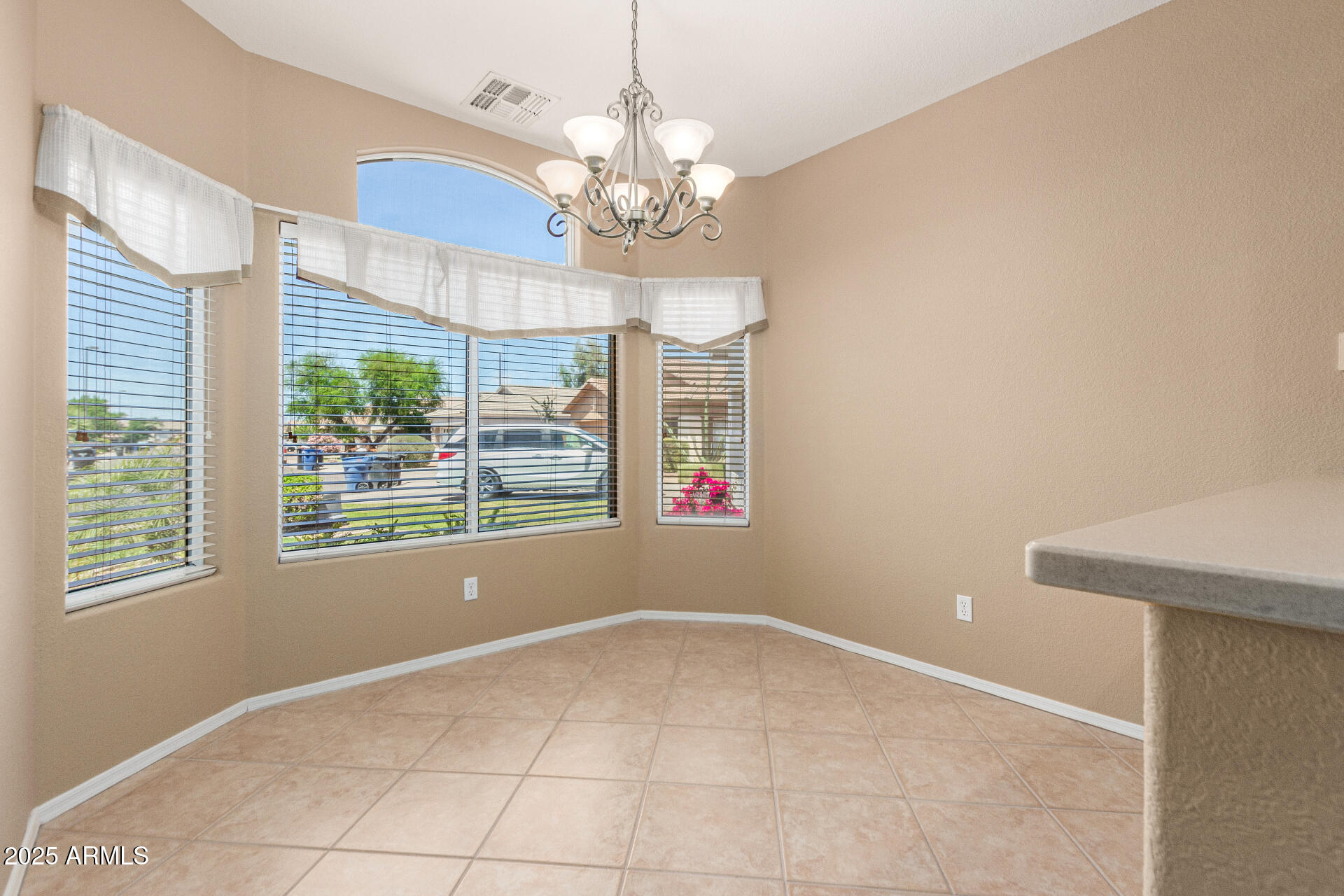 3239 S TATUM Lane