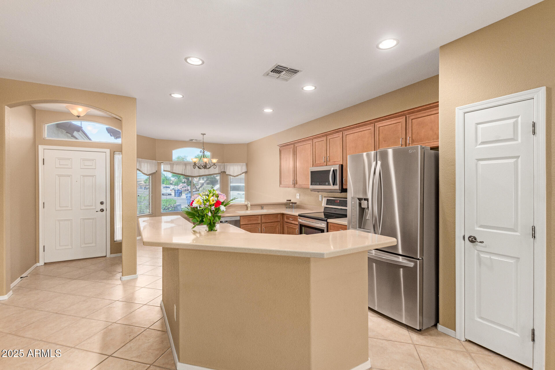 3239 S TATUM Lane