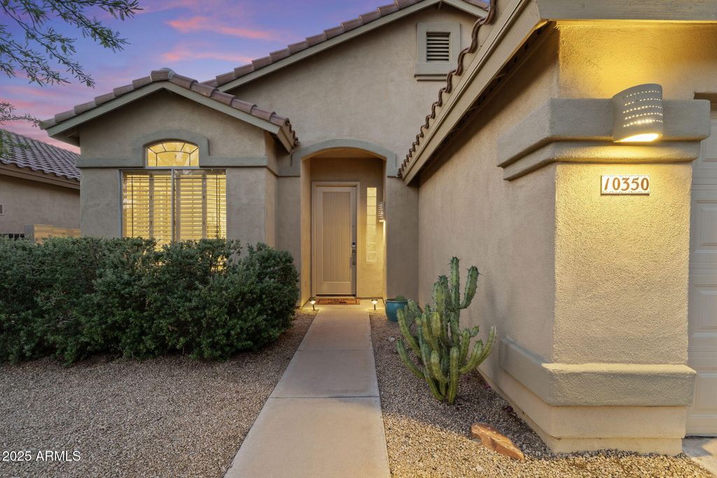 Photo of 10350 E Tierra Buena Lane, Scottsdale, AZ 85255 (MLS # 6949900)