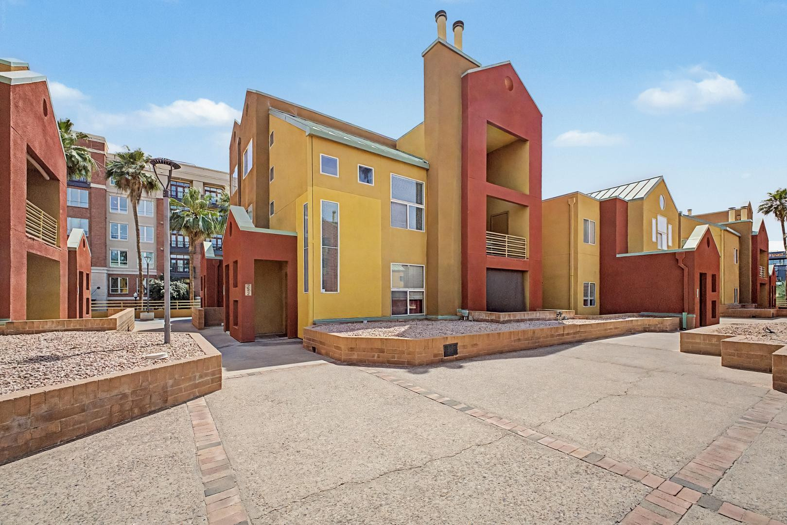 154 W 5th Street 222