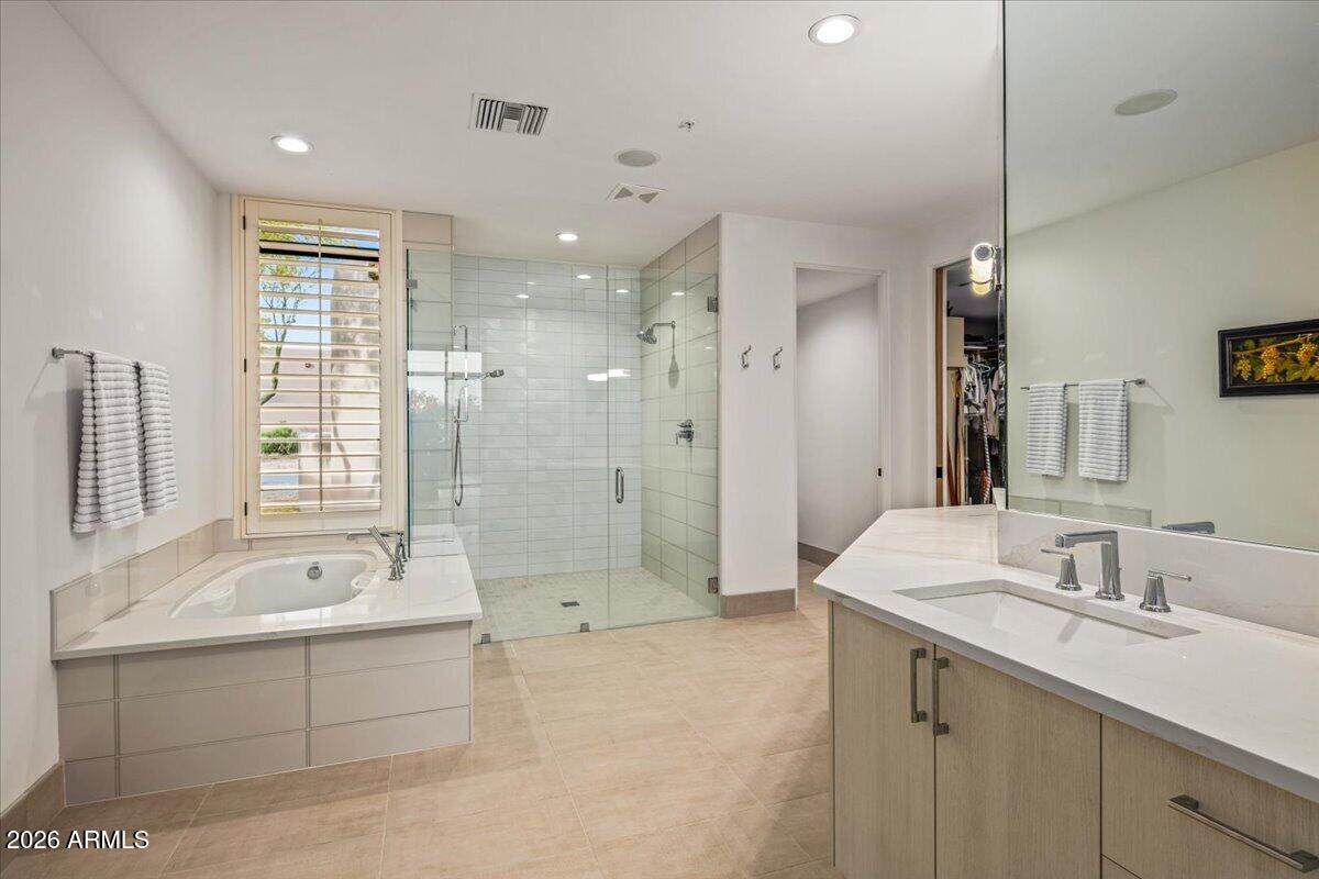 DESERT MOUNTAIN PHASE 2 UNIT TWENTY-FIVE - Residential