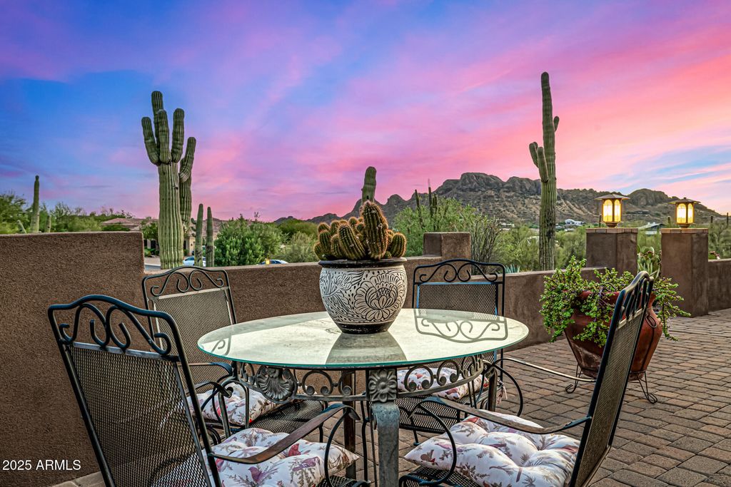 Photo of 4755 S Pura Vida Way, Gold Canyon, AZ 85118 (MLS # 6923686)