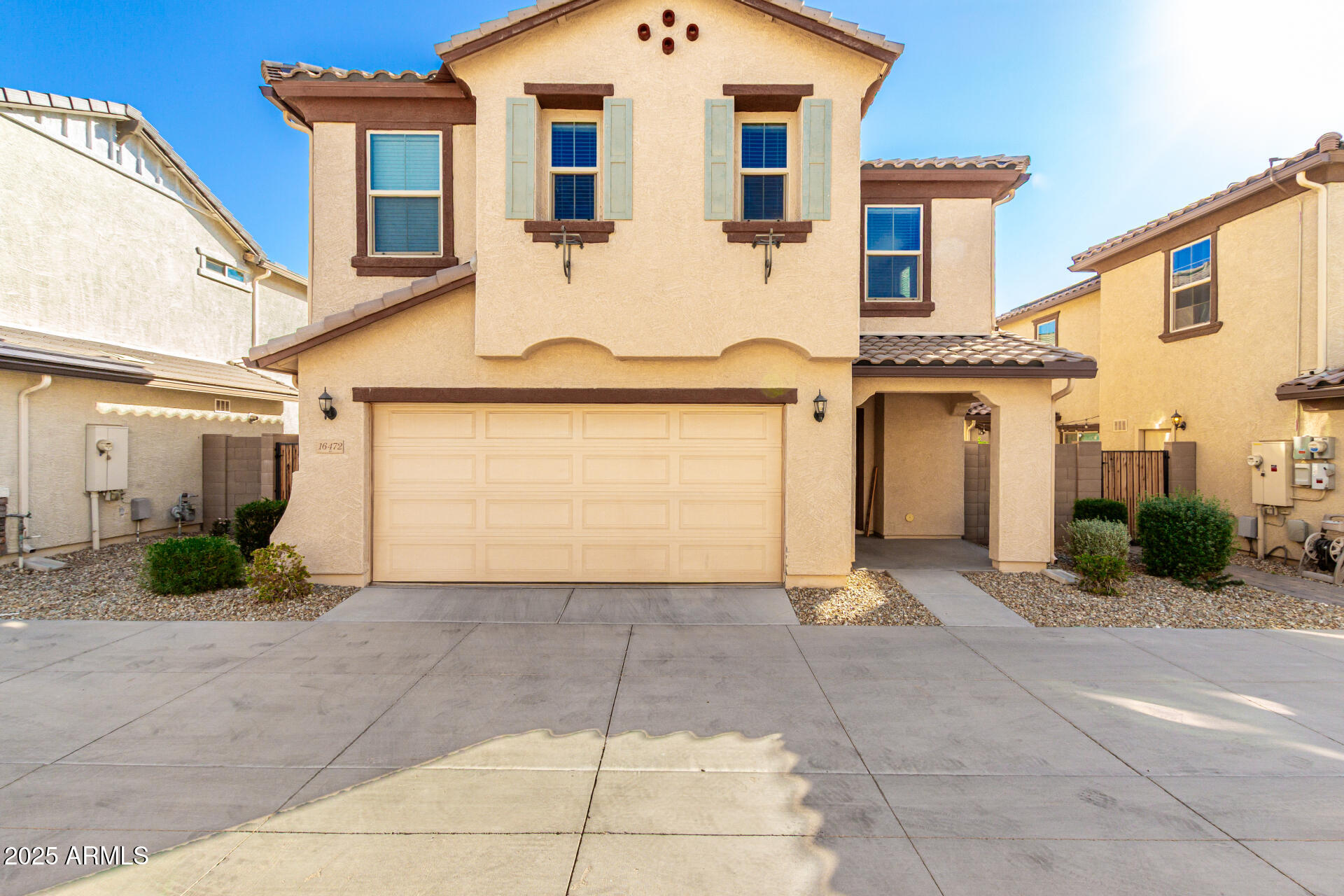 16472 W CULVER Street