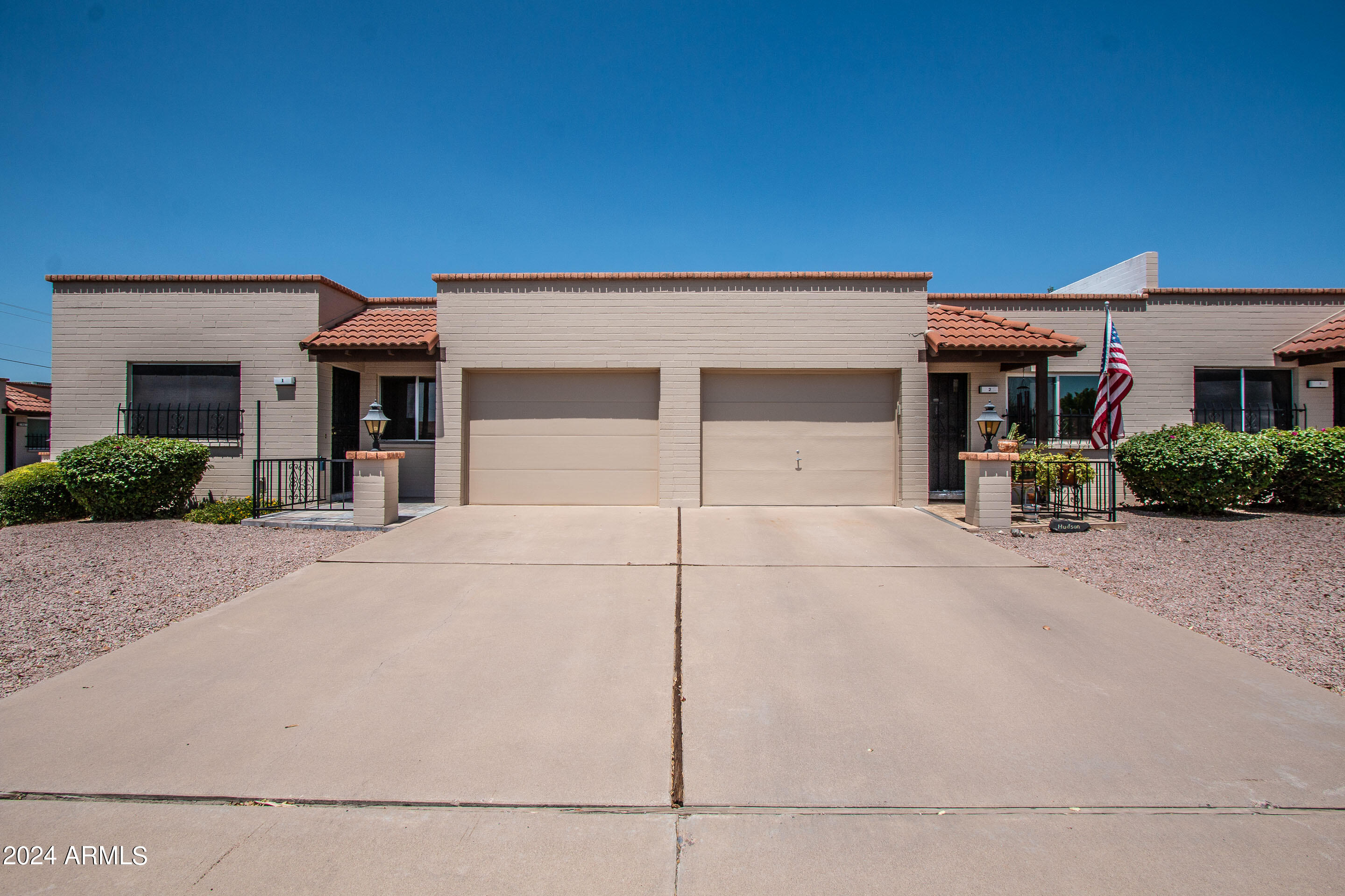 4502 E CAROL Avenue Unit 1