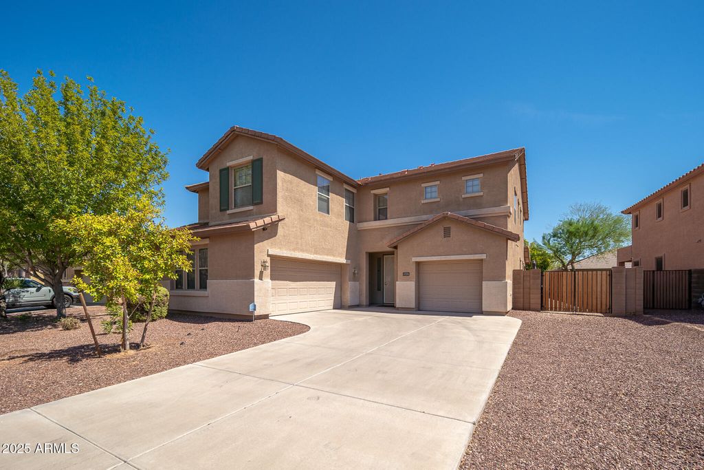 Photo of 1729 N 114th Avenue, Avondale, AZ 85392 (MLS # 6902946)