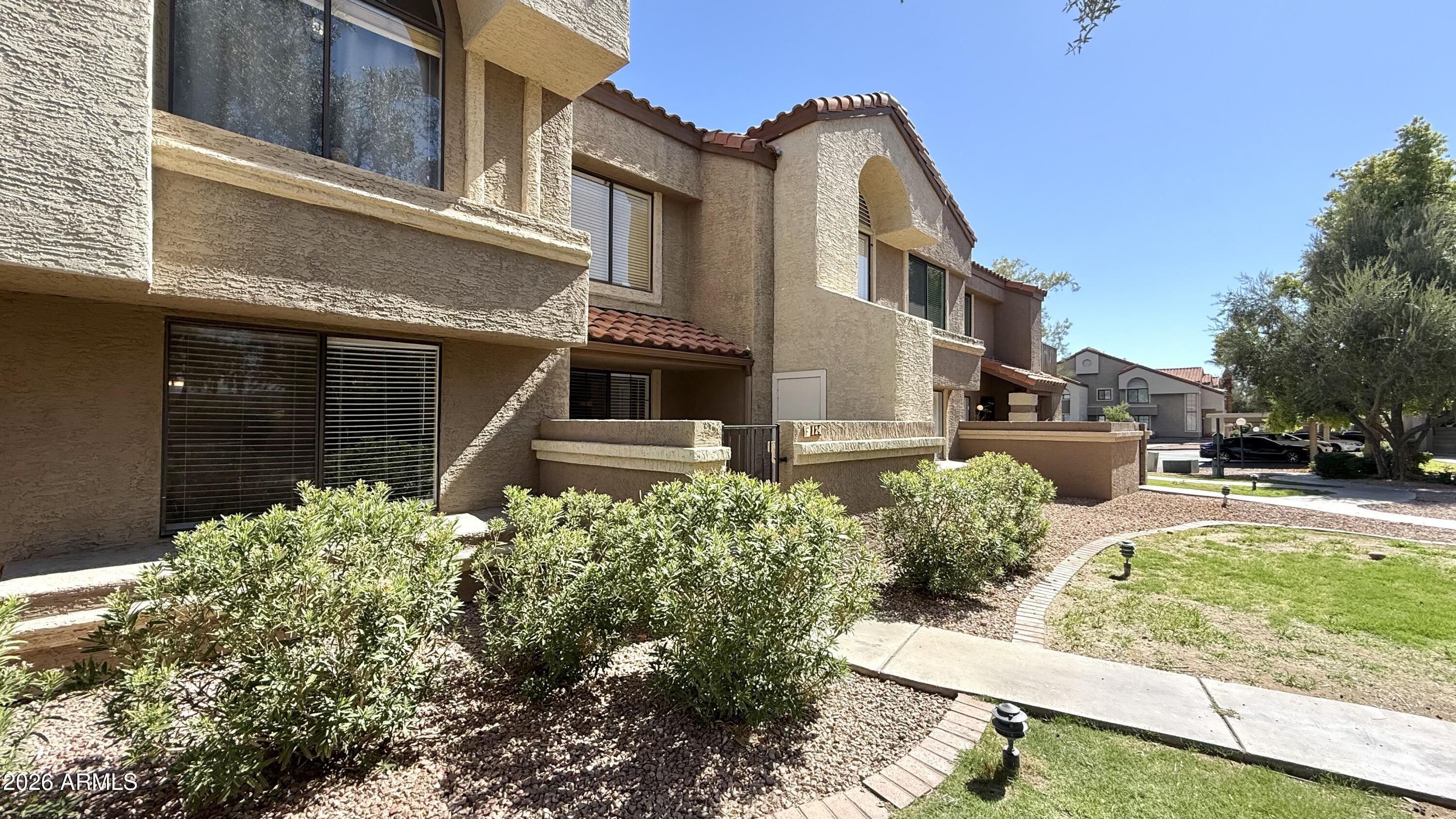 1905 E UNIVERSITY Drive 124