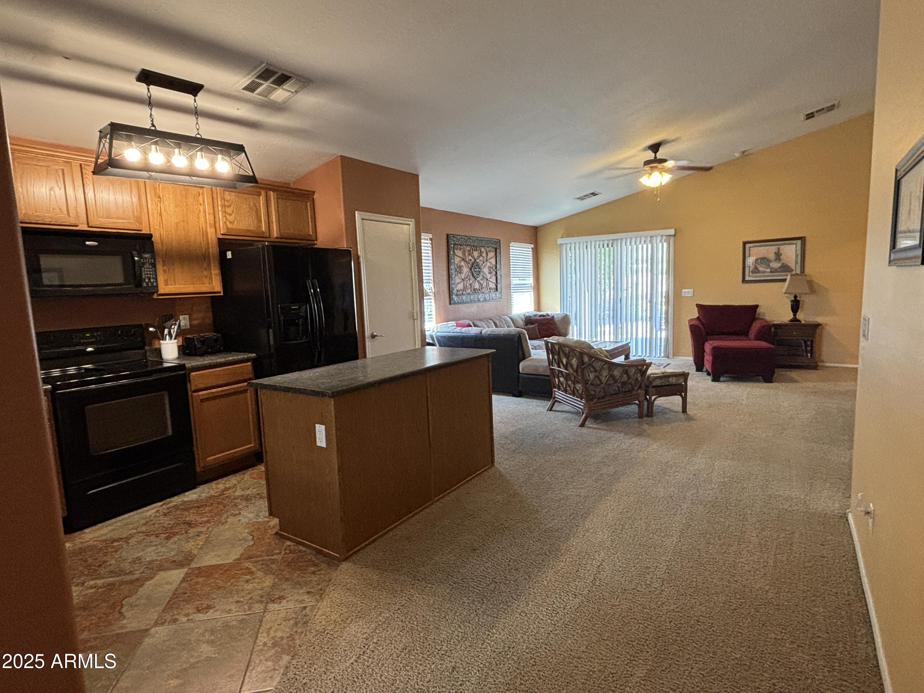 776 W FAIRLANE Court